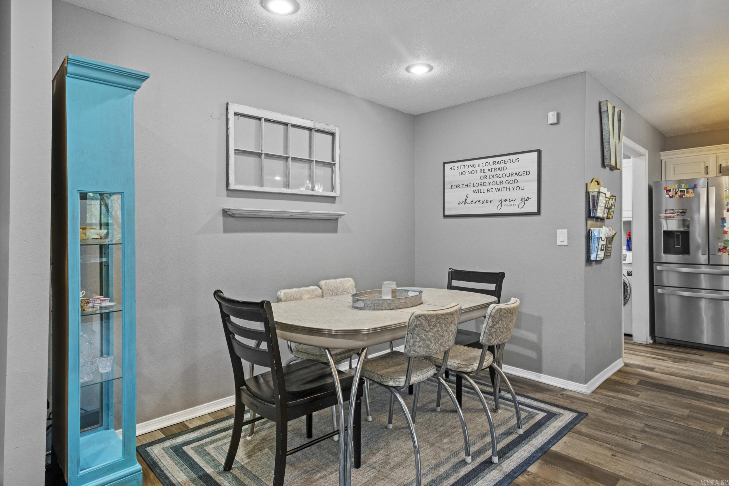 CENTERVIEW ESTATES - Residential
