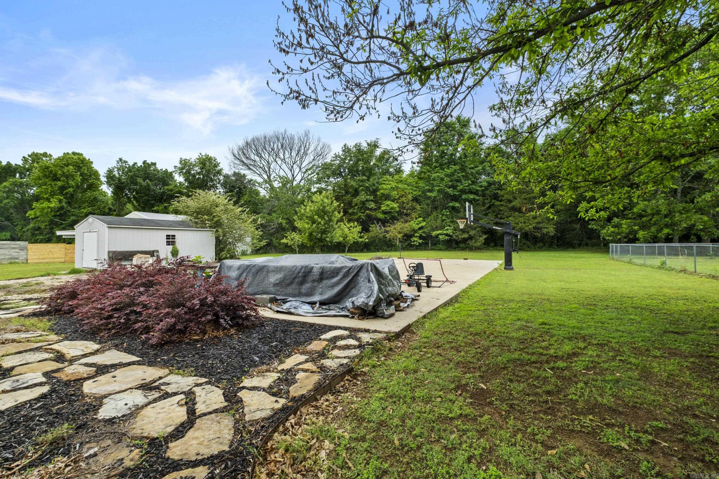 CENTERVIEW ESTATES - Residential