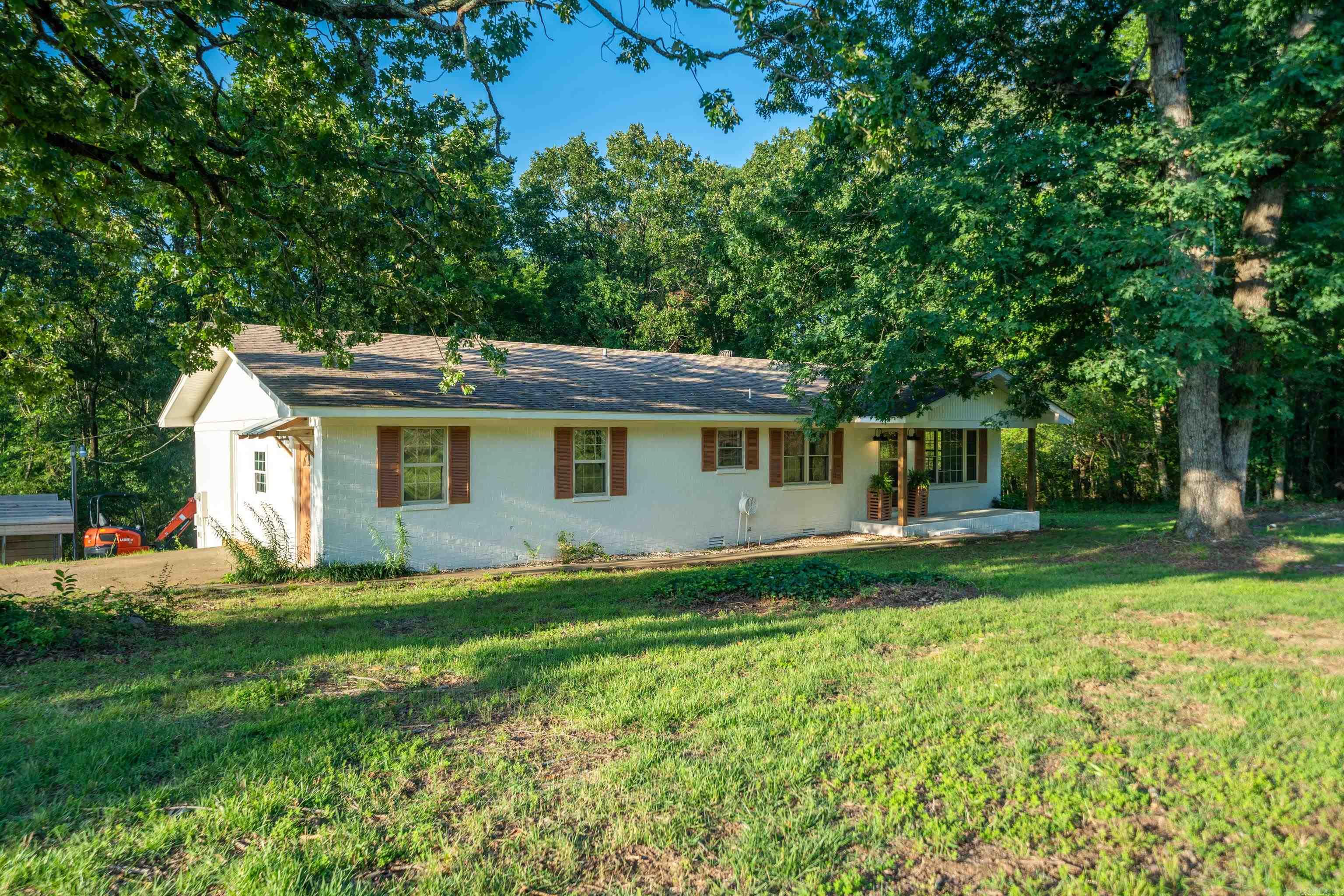 VALLEY HEIGHTS - Residential