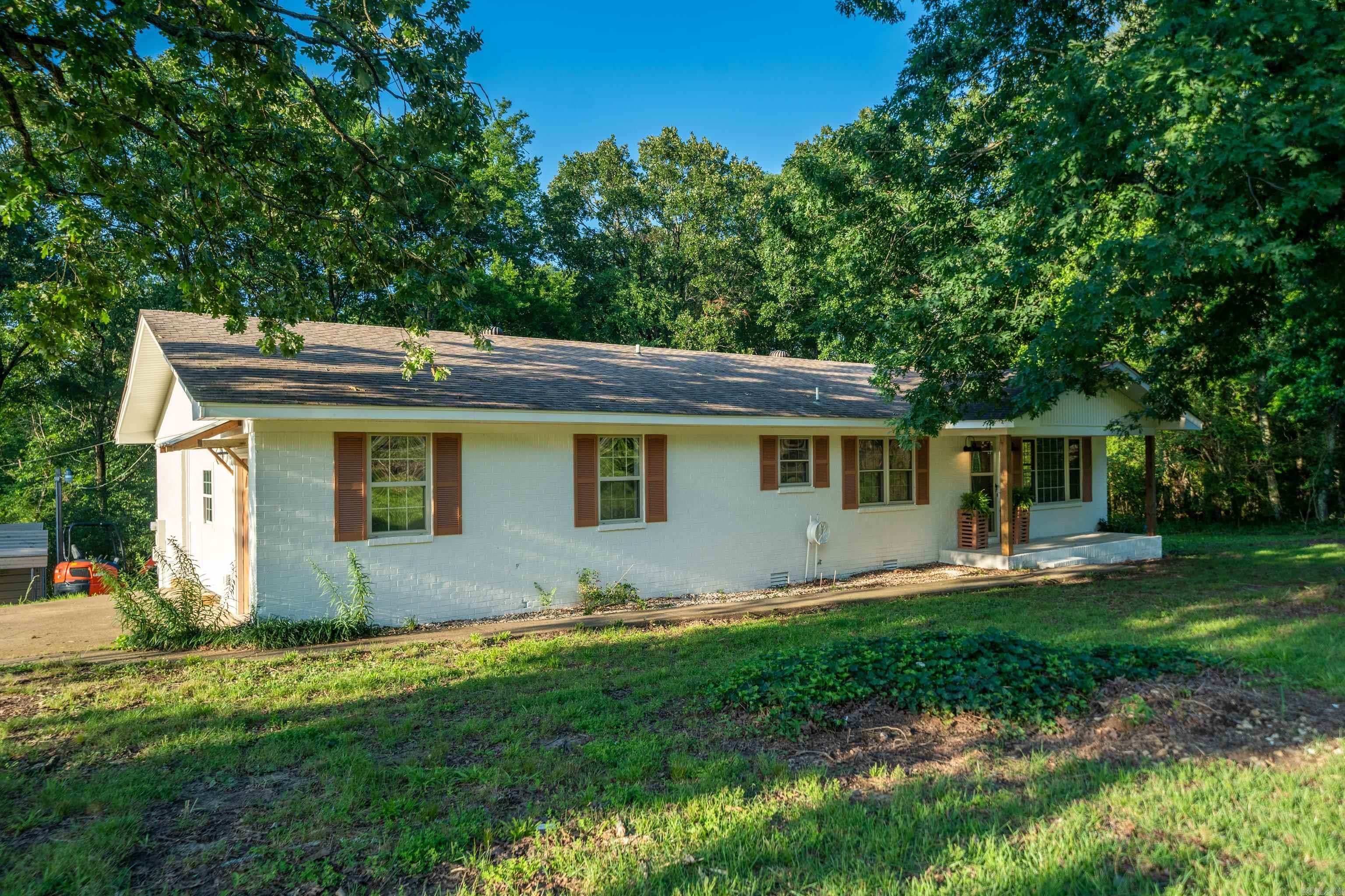 VALLEY HEIGHTS - Residential