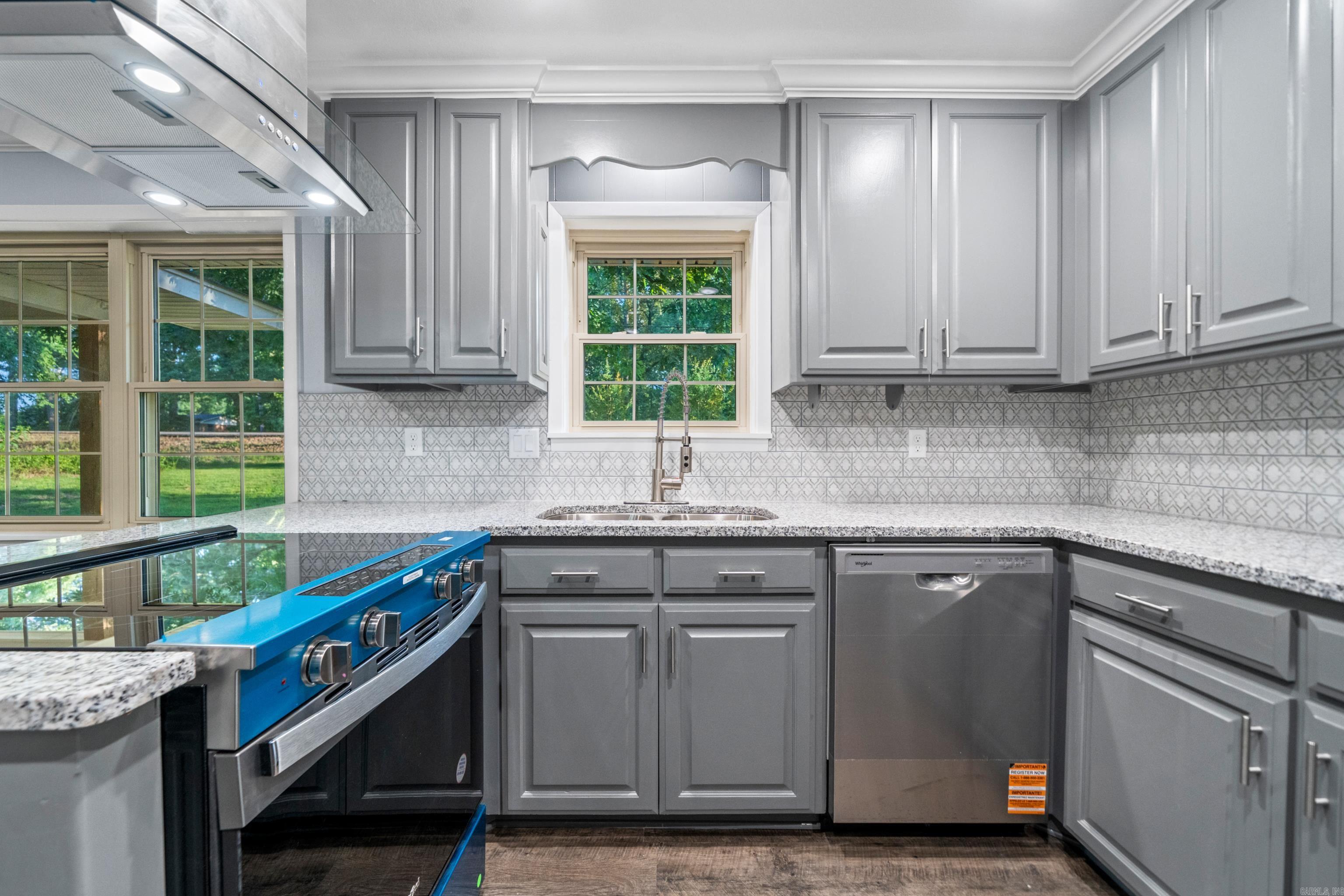 VALLEY HEIGHTS - Residential