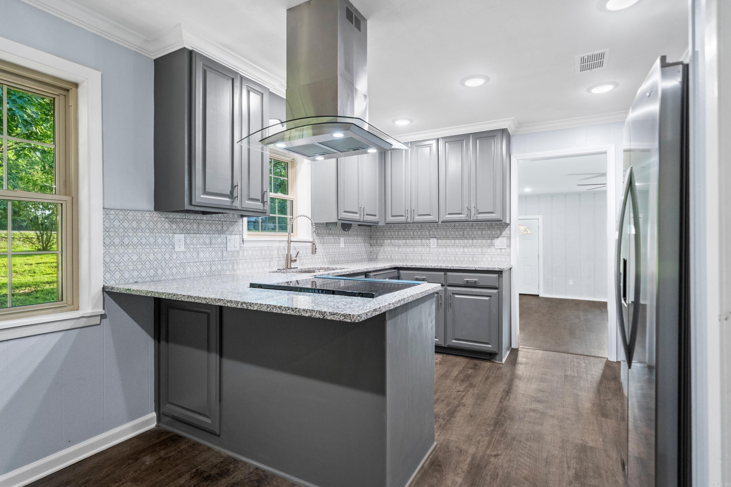 VALLEY HEIGHTS - Residential