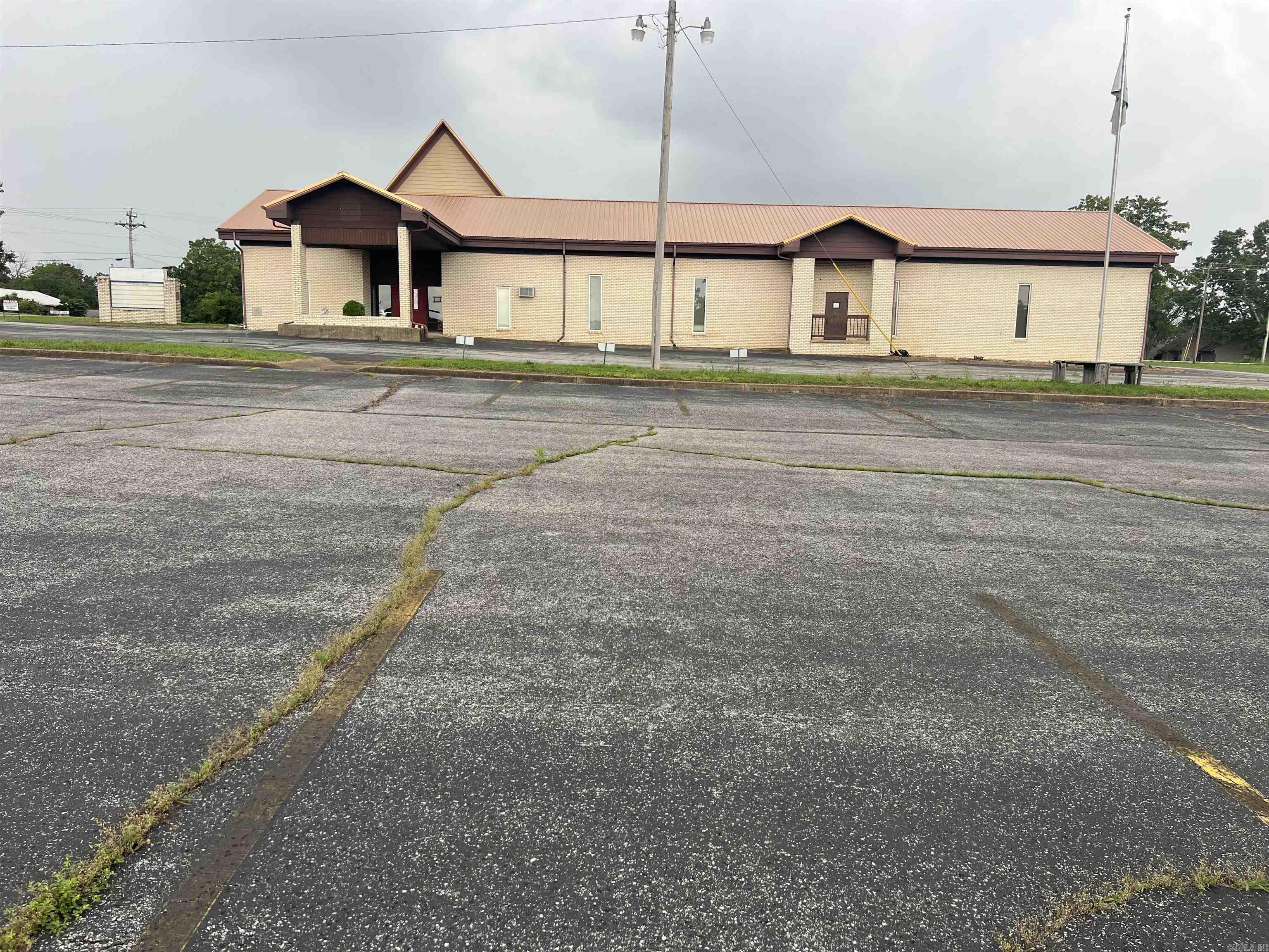 BUSINESS CENTER - Residential