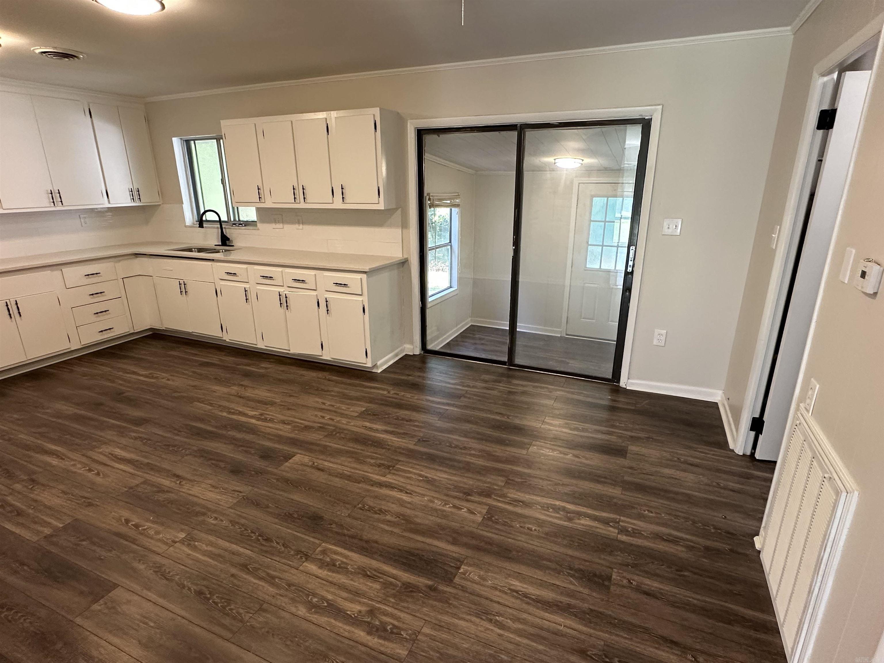 Watson Manor - Residential Lease