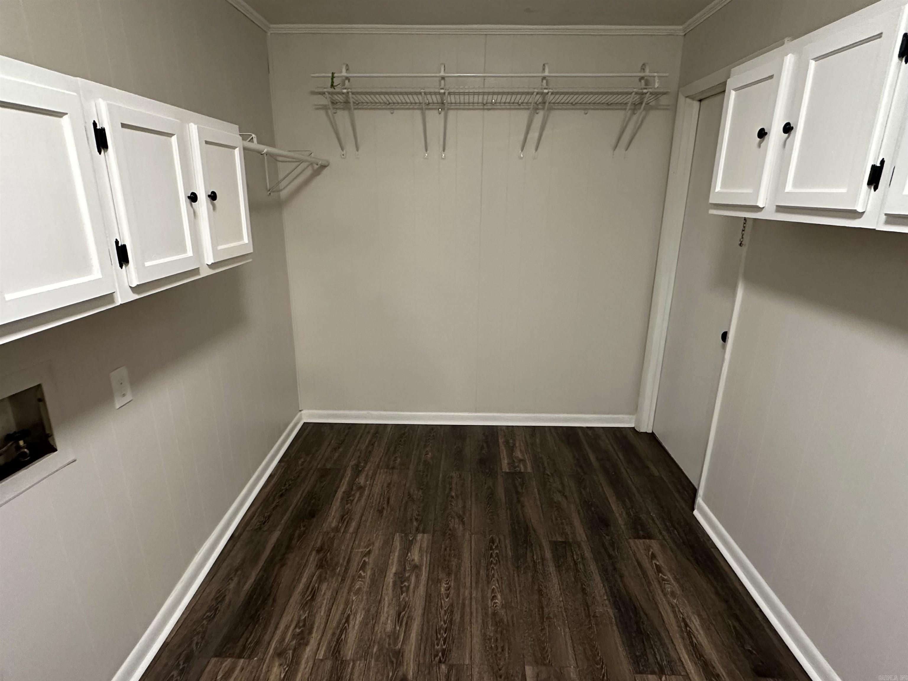 Watson Manor - Residential Lease