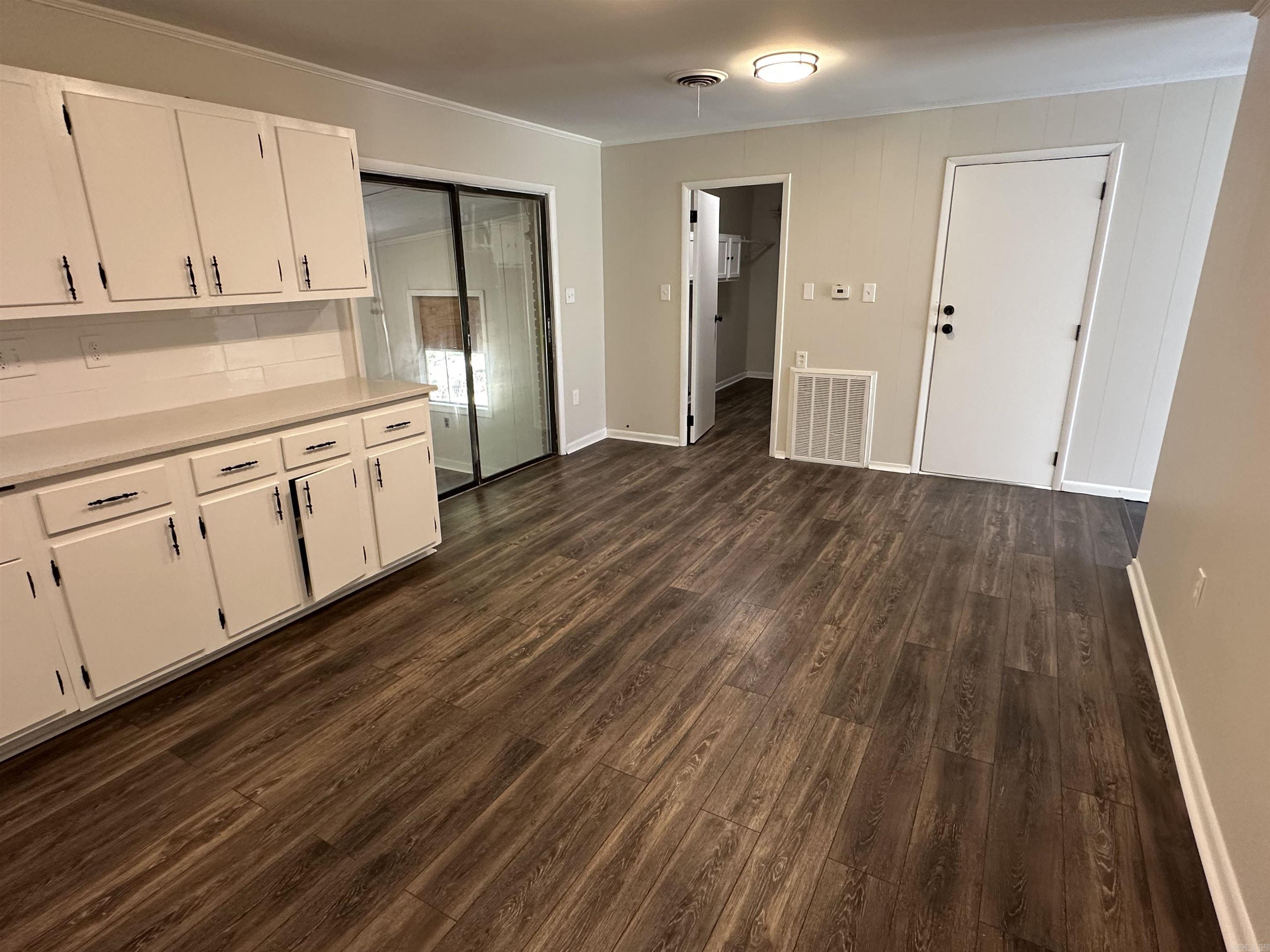 Watson Manor - Residential Lease