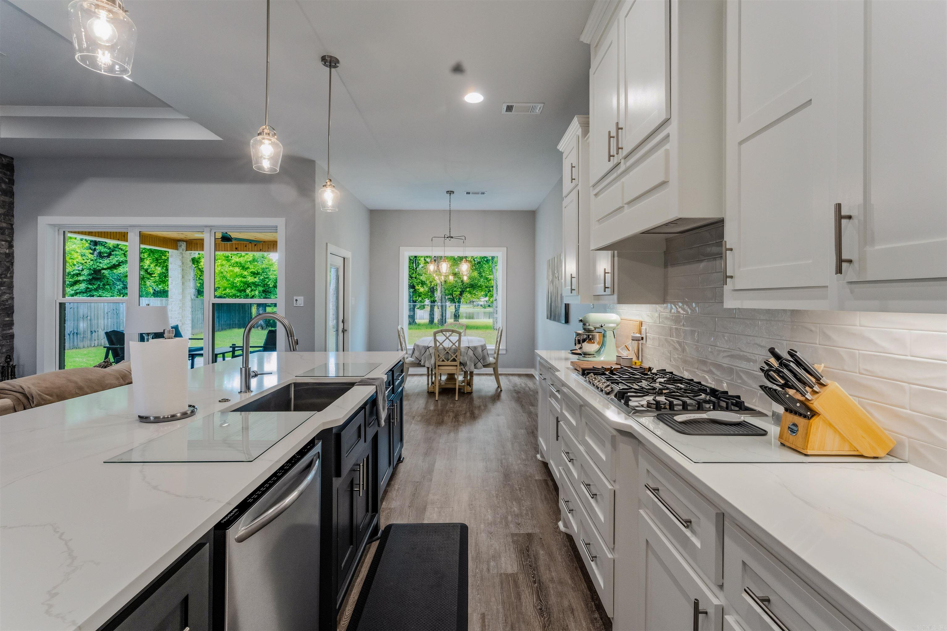 FIELDS OF HURRICANE LAKE ESTATES - Residential