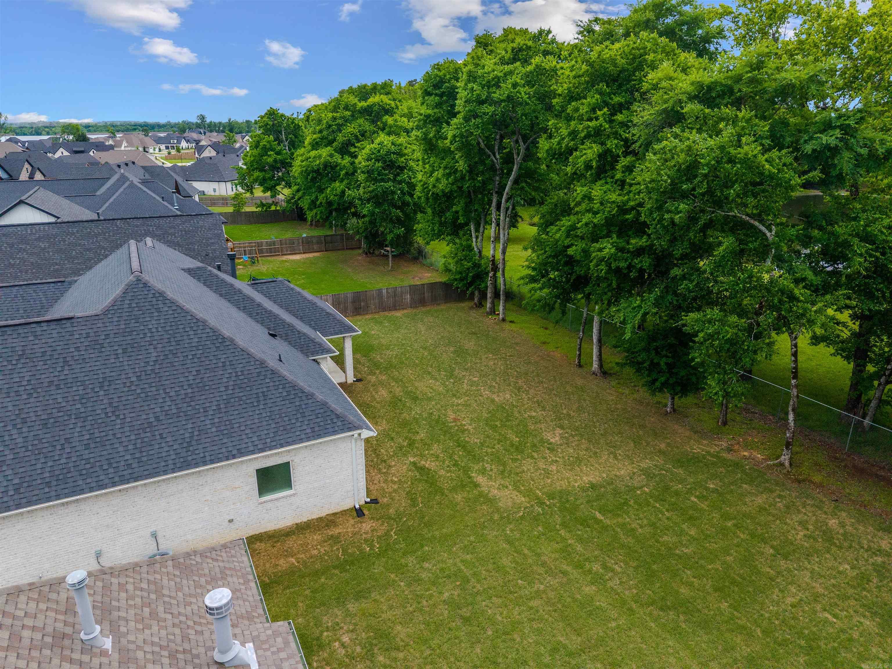 FIELDS OF HURRICANE LAKE ESTATES - Residential