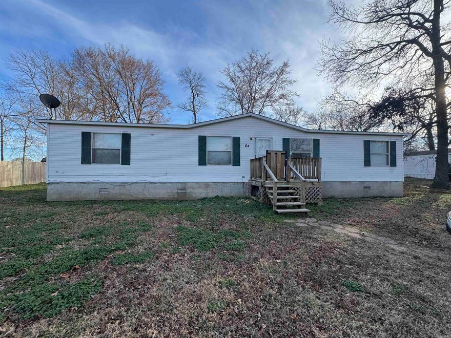 4 bed  |  2 bath  |  $1,250/month  BOOK YOUR SHOWING HERE https://link.backporchrealtors.com/widget/bookings/rental-showings-request  Available now for rent! - Central Heat and Air - Off Street Parking - Storage/Work Shop Building   $1,250/month rent  $1,000 security deposit  Pets allowed with additional fees  Call today to schedule your showing! Elizabeth O’Neill 501-251-3065 Back Porch Realty 501-600-SOLD