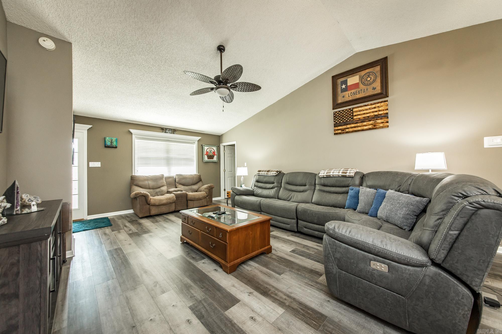 PONCE DE LEON - Residential