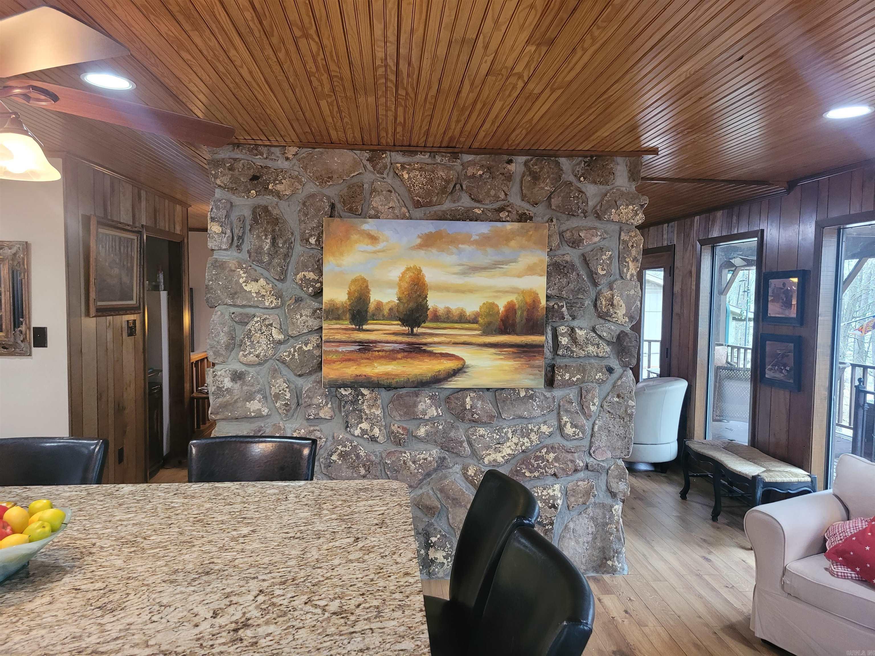 MYSTIC ISLE - Residential