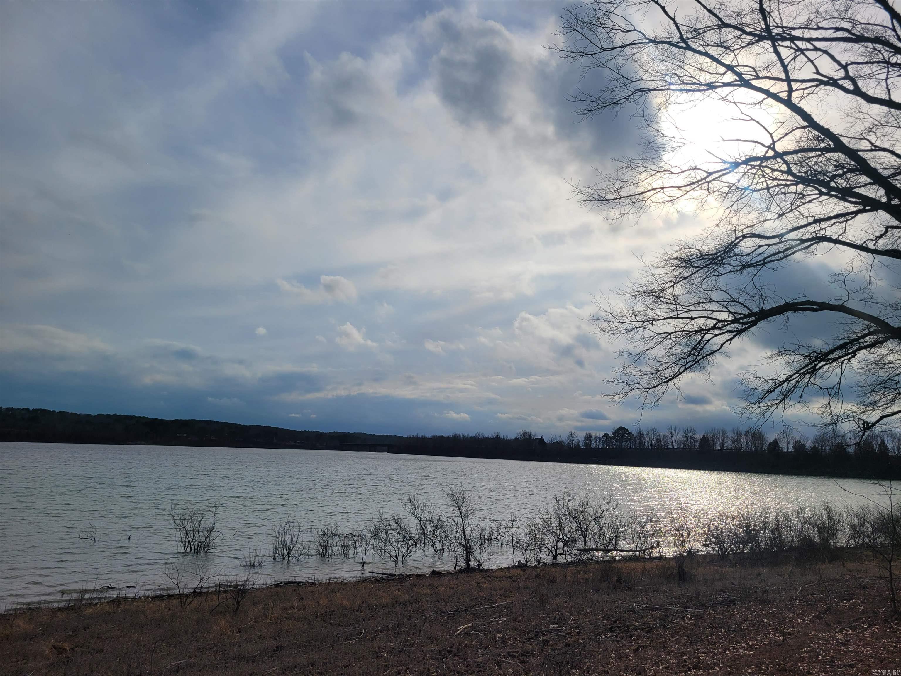 MYSTIC ISLE - Residential