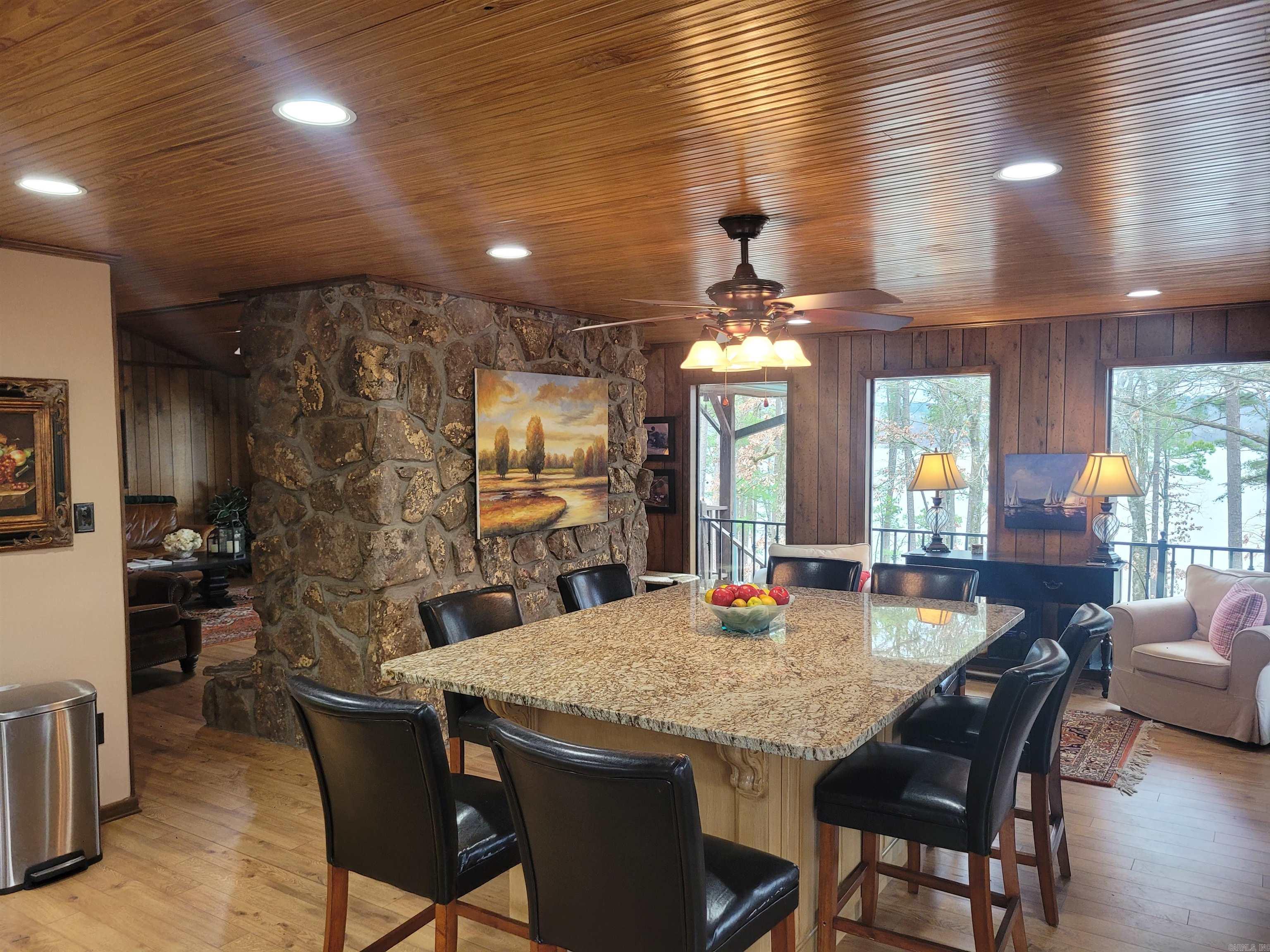 MYSTIC ISLE - Residential