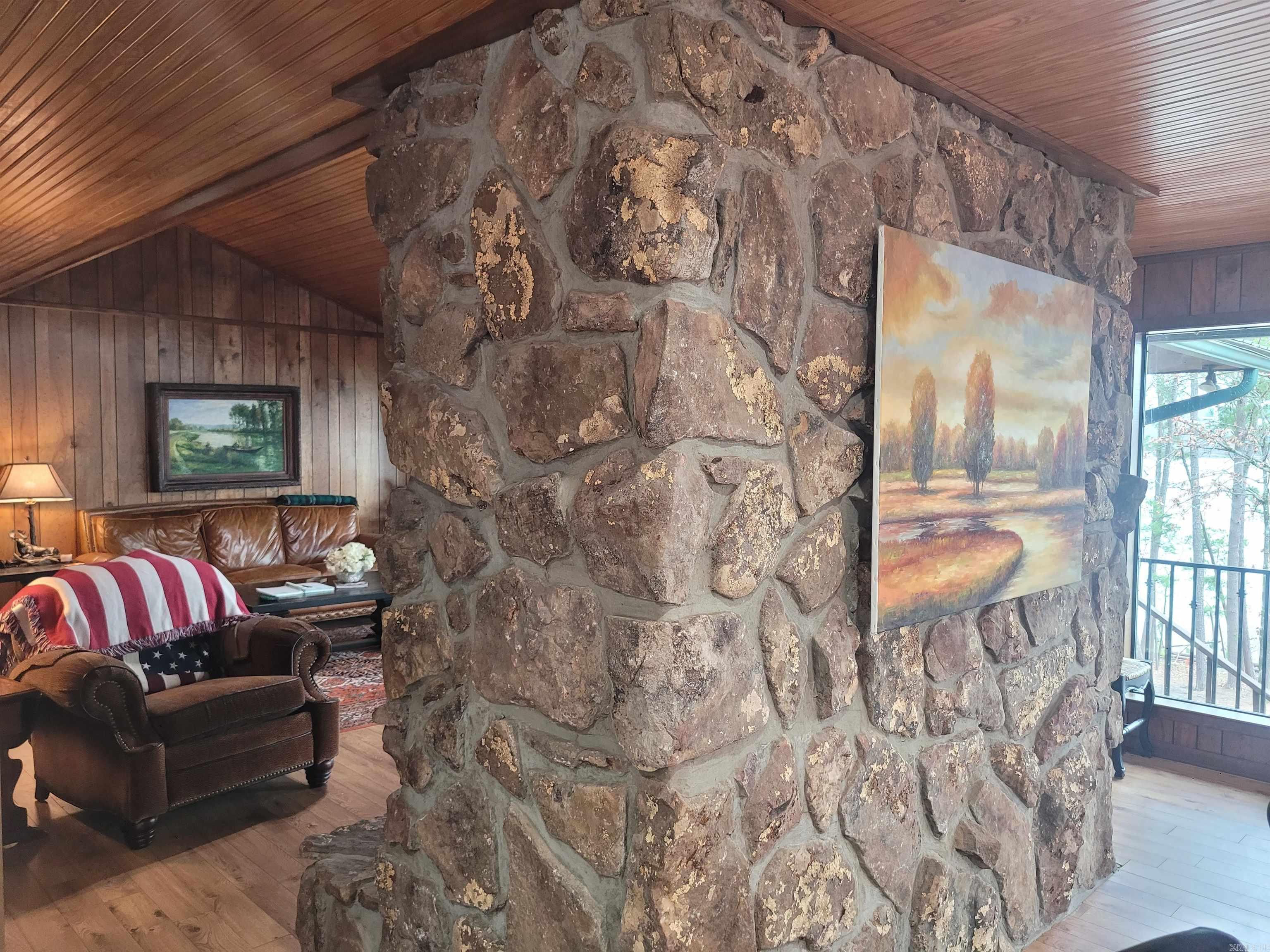 MYSTIC ISLE - Residential