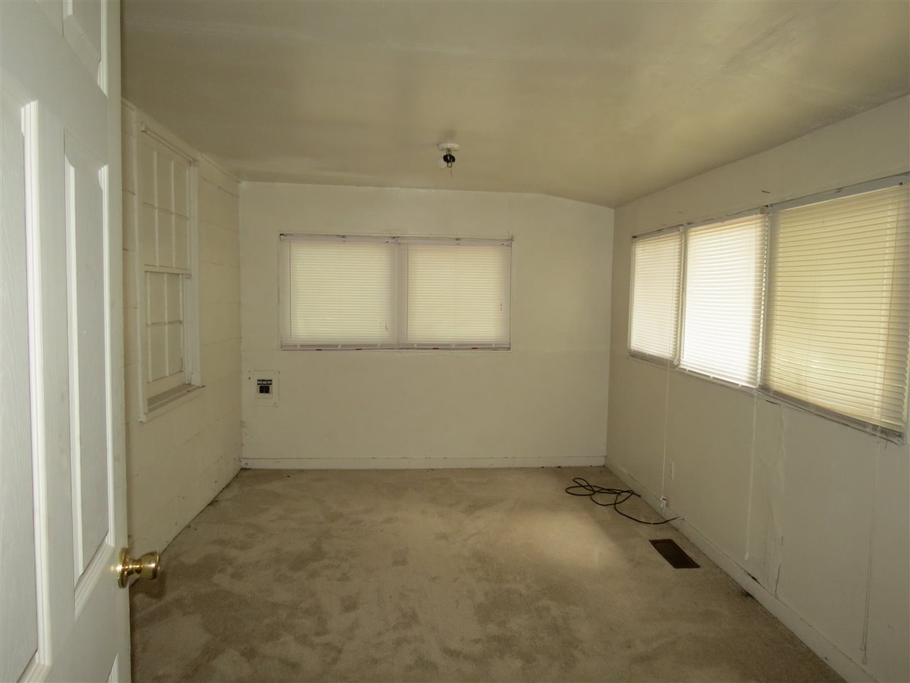 AUSTIN & TAYLOR ADDITION - Residential