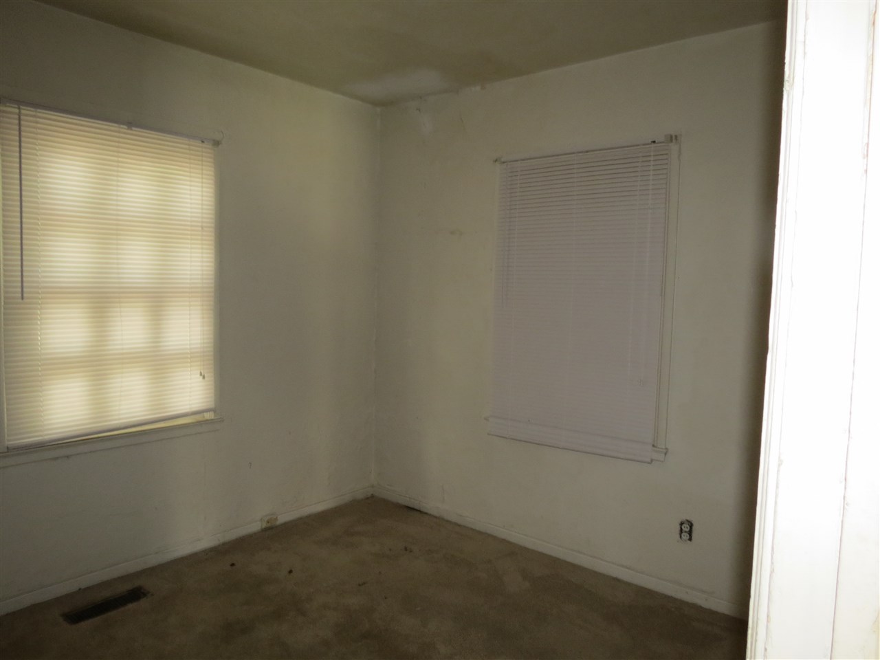 AUSTIN & TAYLOR ADDITION - Residential