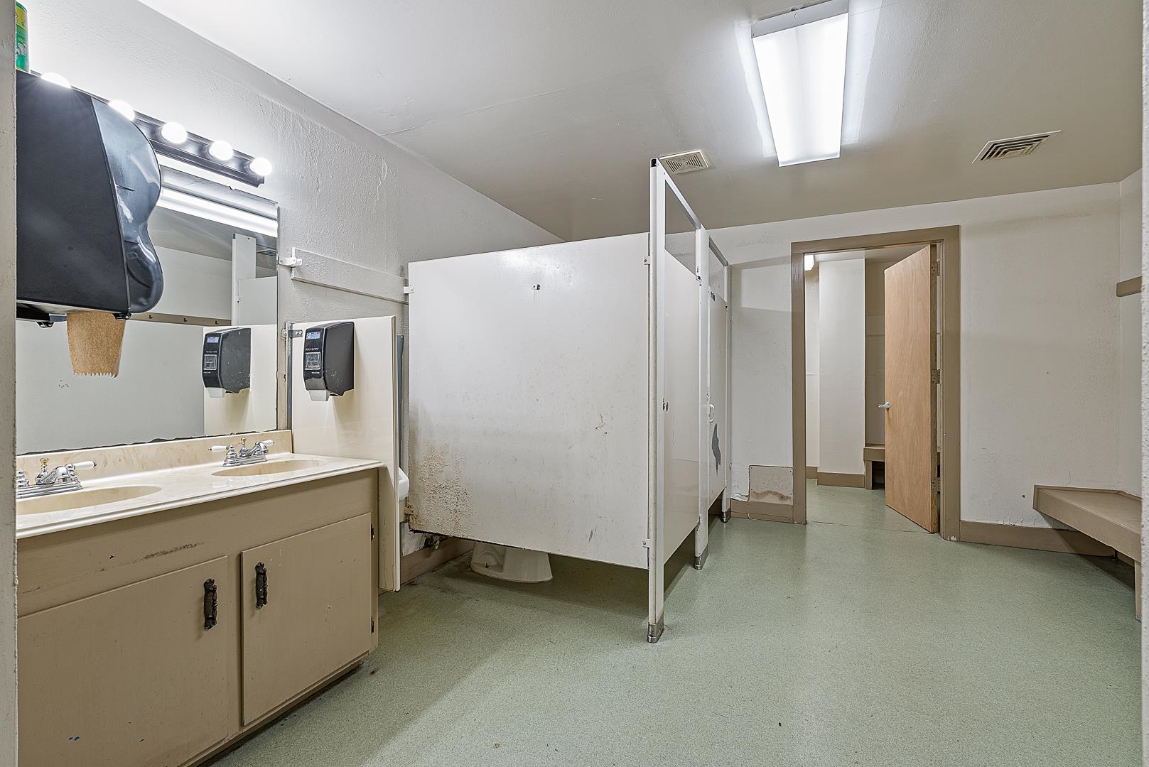 Not in Subdivision - Commercial Sale