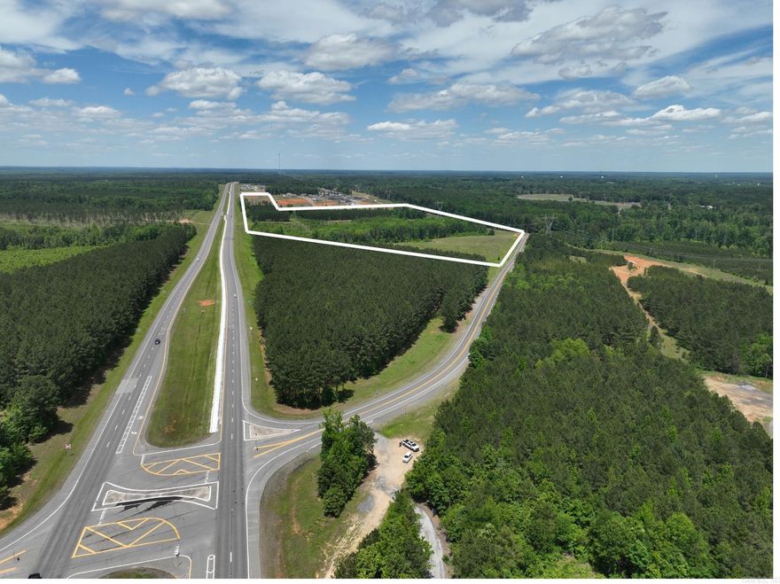 71.18± acres of commercial land available in Sheridan, Arkansas along the high-traffic US-167 corridor. This expansive tract offers significant development potential in a growing market with nearby retail, residential subdivisions, and ongoing area expansion. The property is well suited for large-scale commercial, mixed-use, or investment development opportunities. Its size, location, and accessibility make it a rare offering in the Sheridan submarket.
