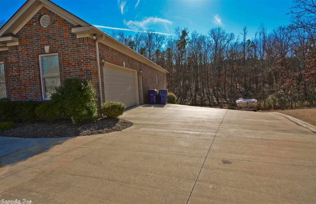 MAUMELLE VALLEY ESTATES - Residential