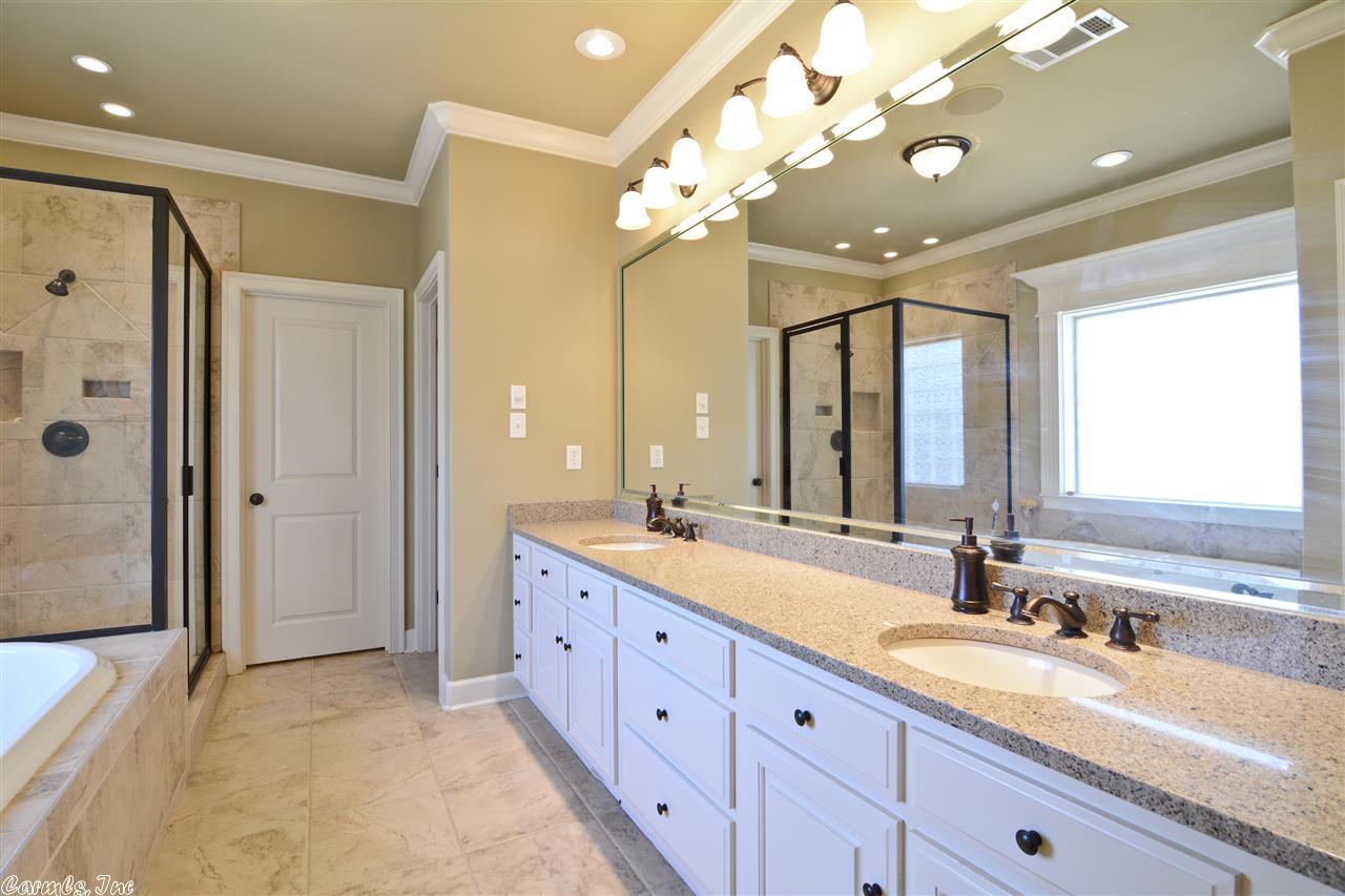 MAUMELLE VALLEY ESTATES - Residential