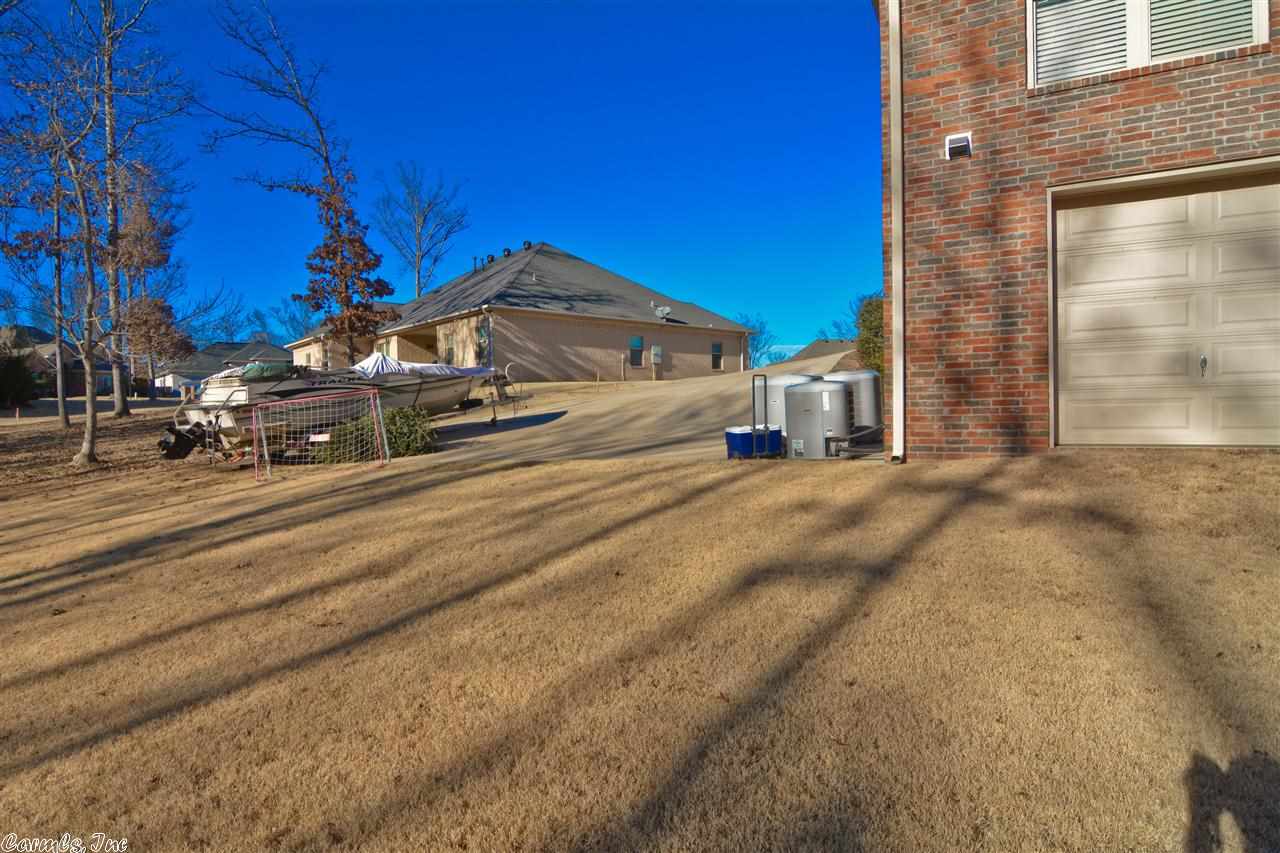 MAUMELLE VALLEY ESTATES - Residential