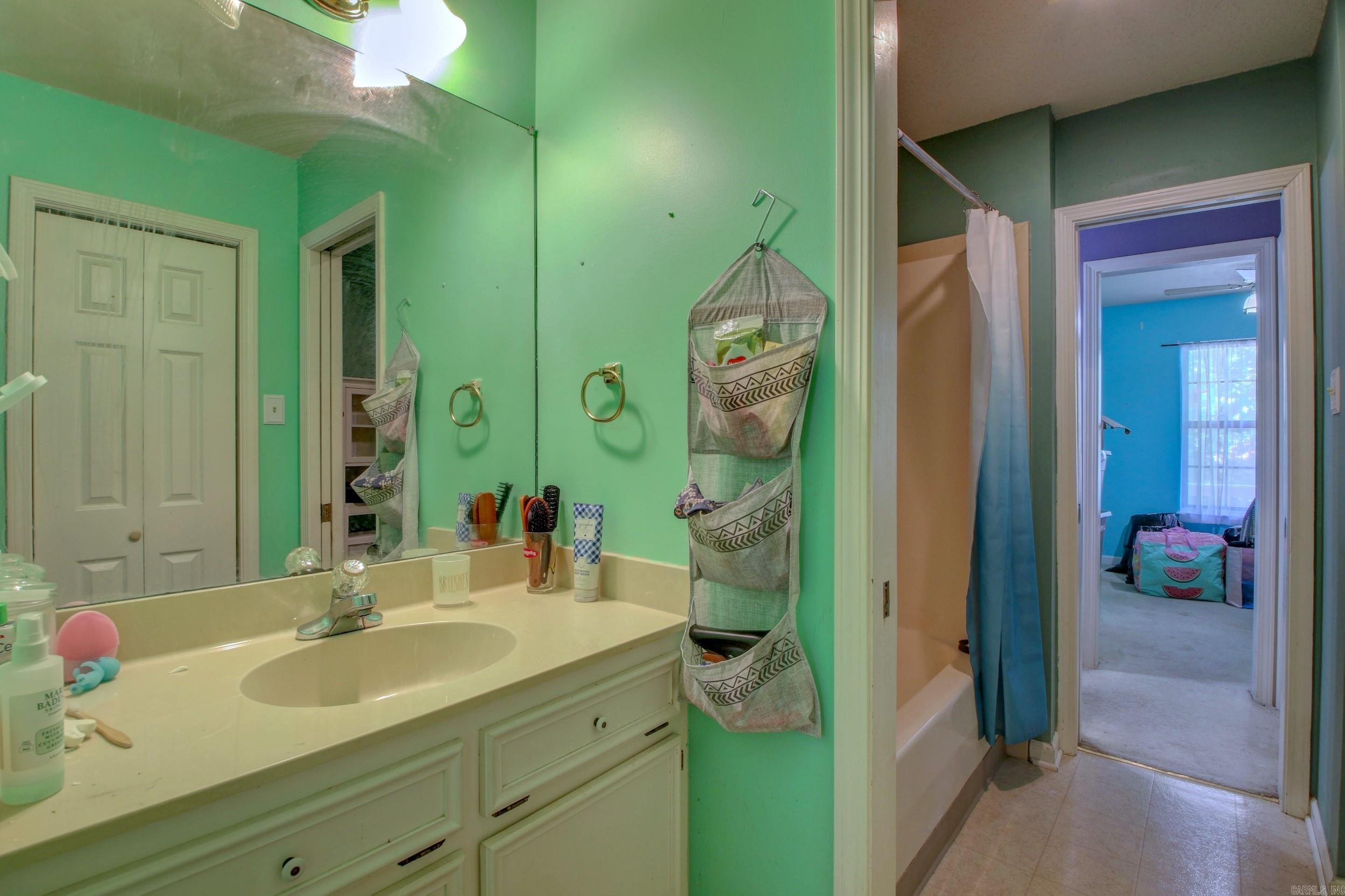 OTTER CREEK COMMUNITY - Residential