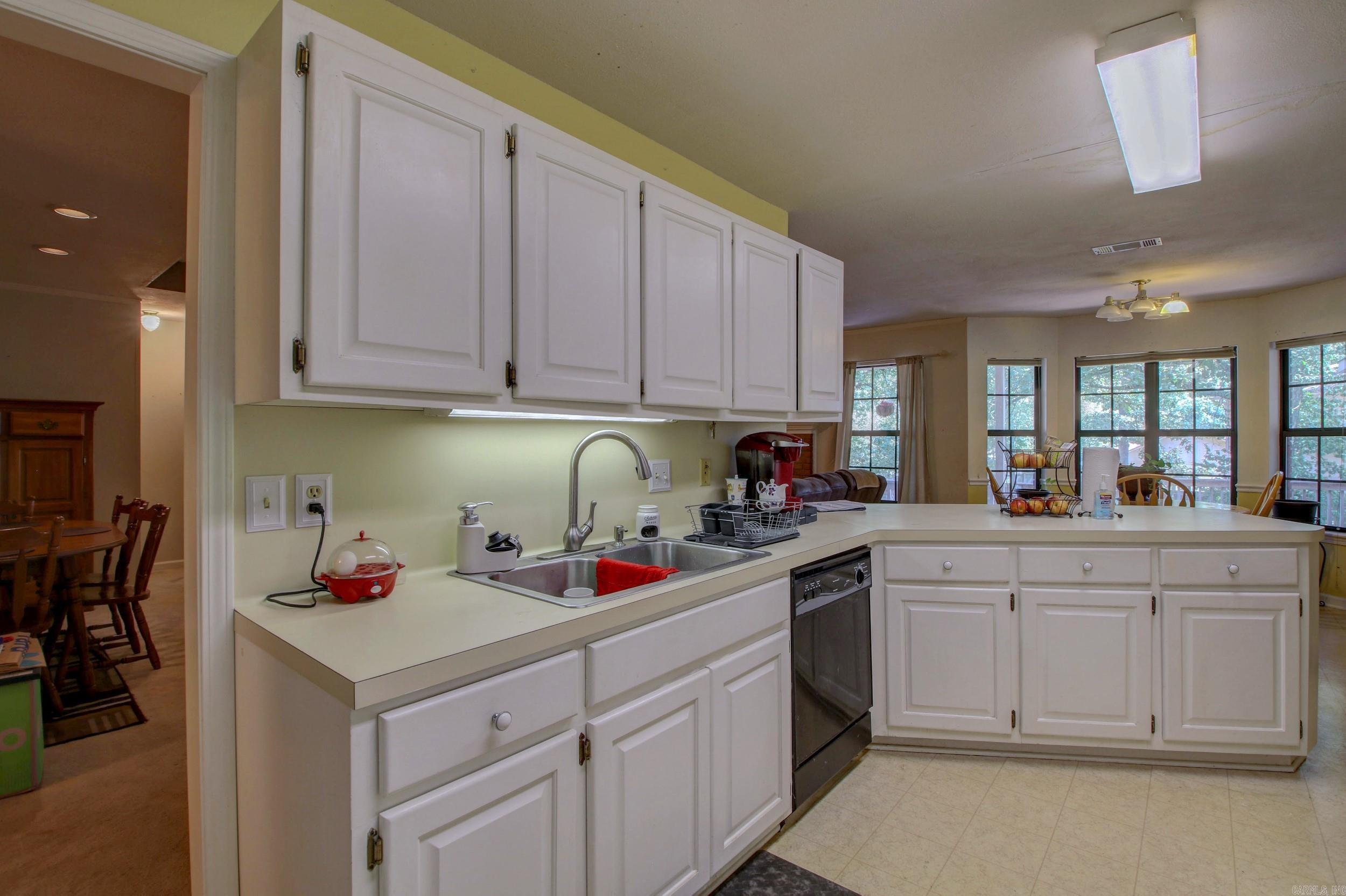 OTTER CREEK COMMUNITY - Residential