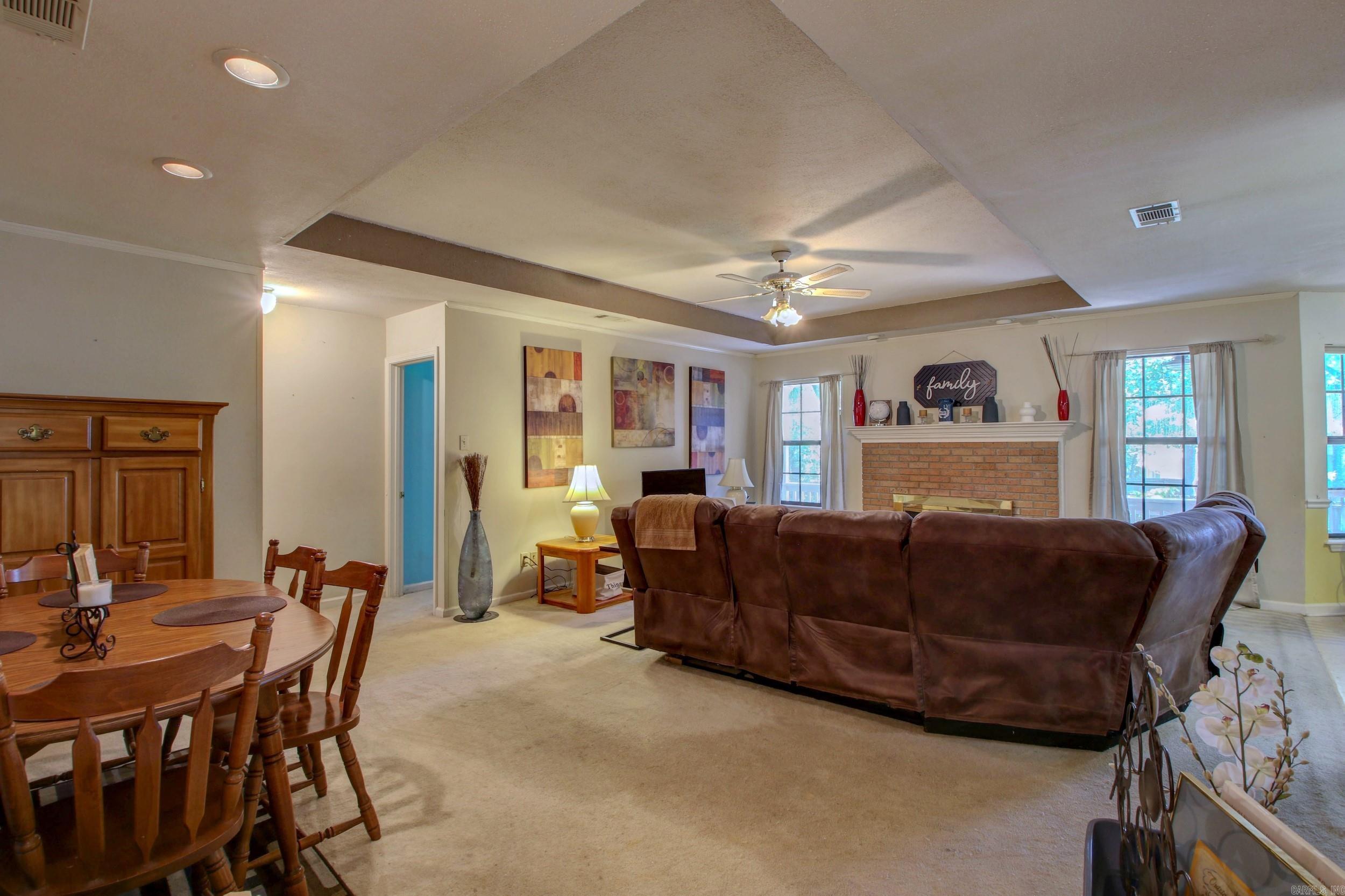 OTTER CREEK COMMUNITY - Residential