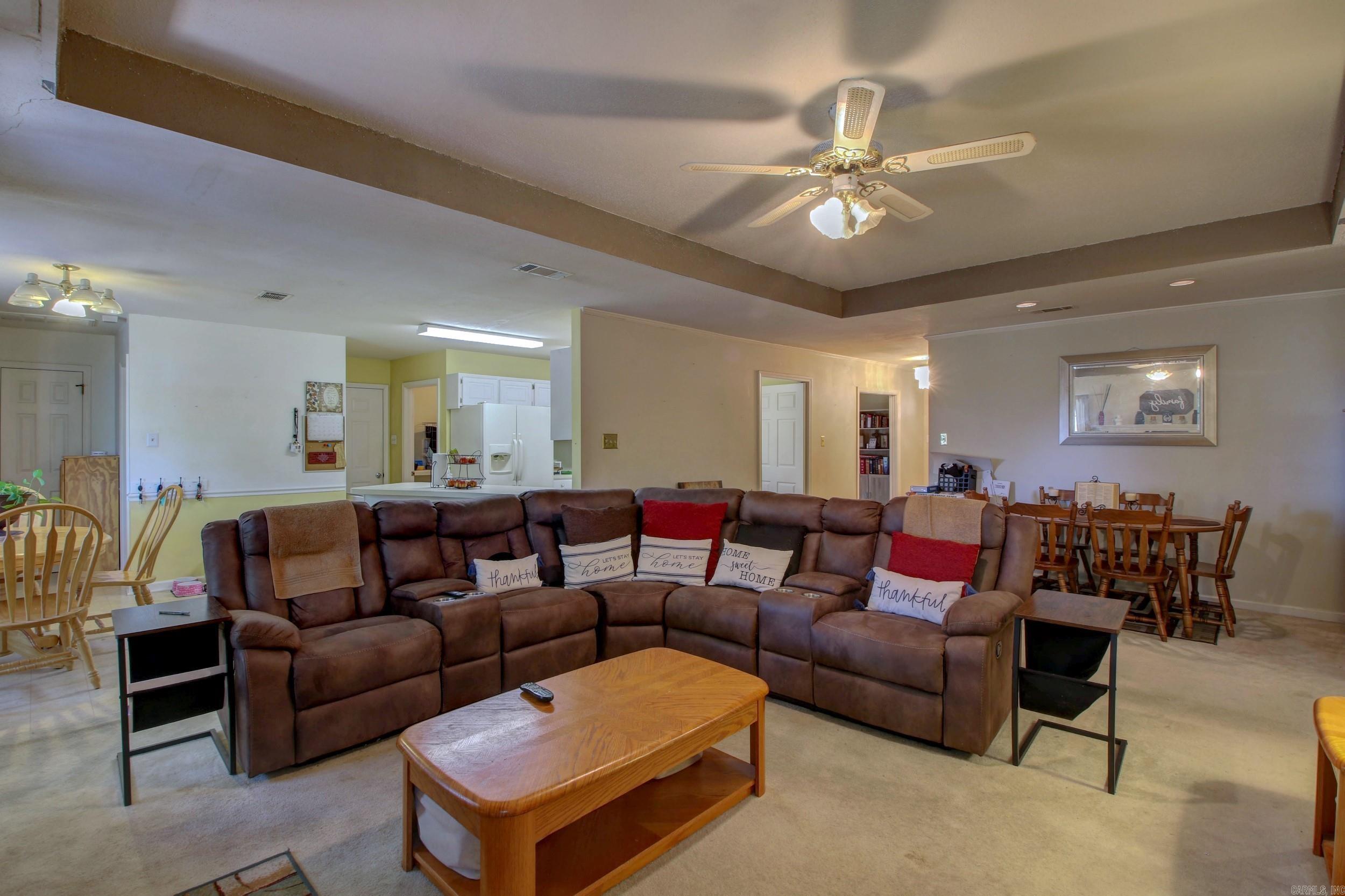 OTTER CREEK COMMUNITY - Residential