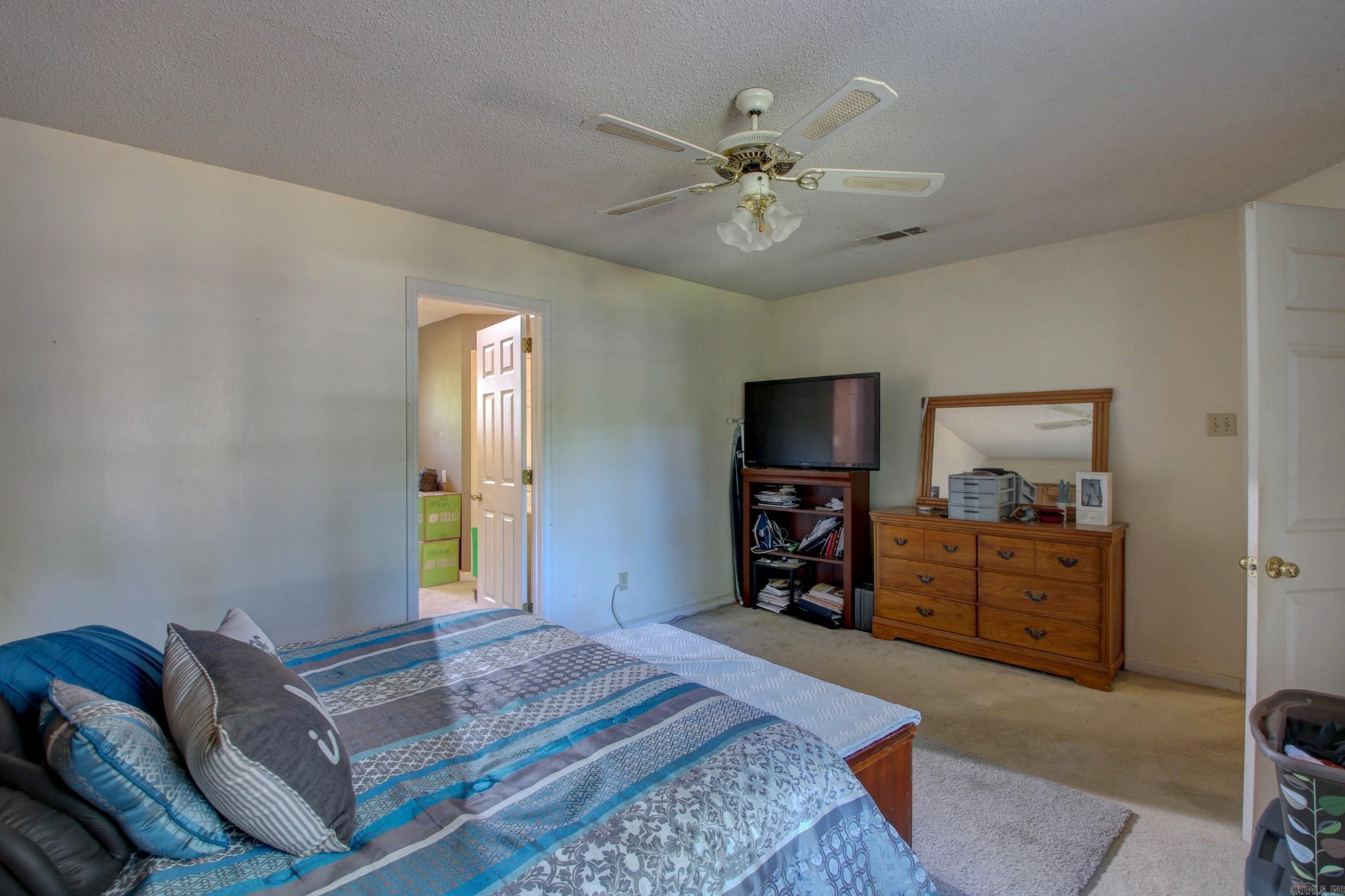 OTTER CREEK COMMUNITY - Residential