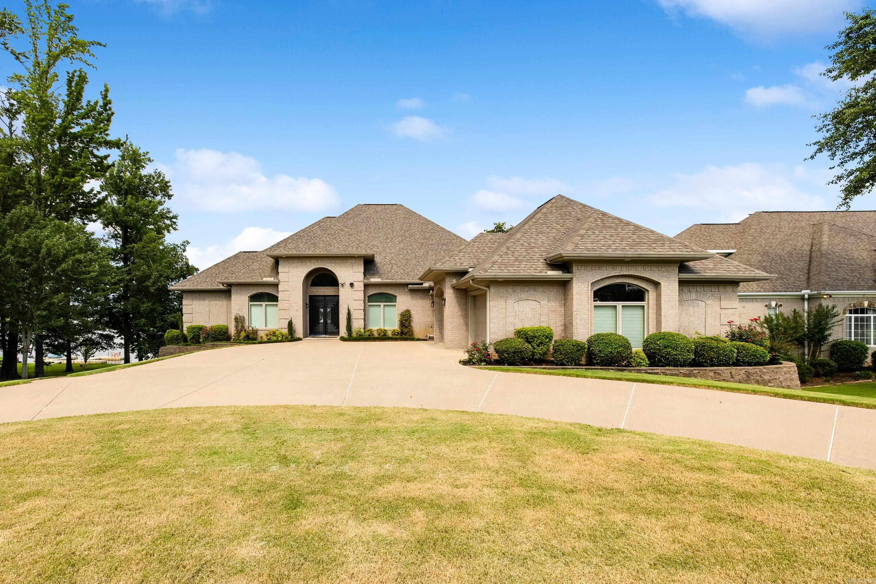 HURRICANE LAKE EST - Residential