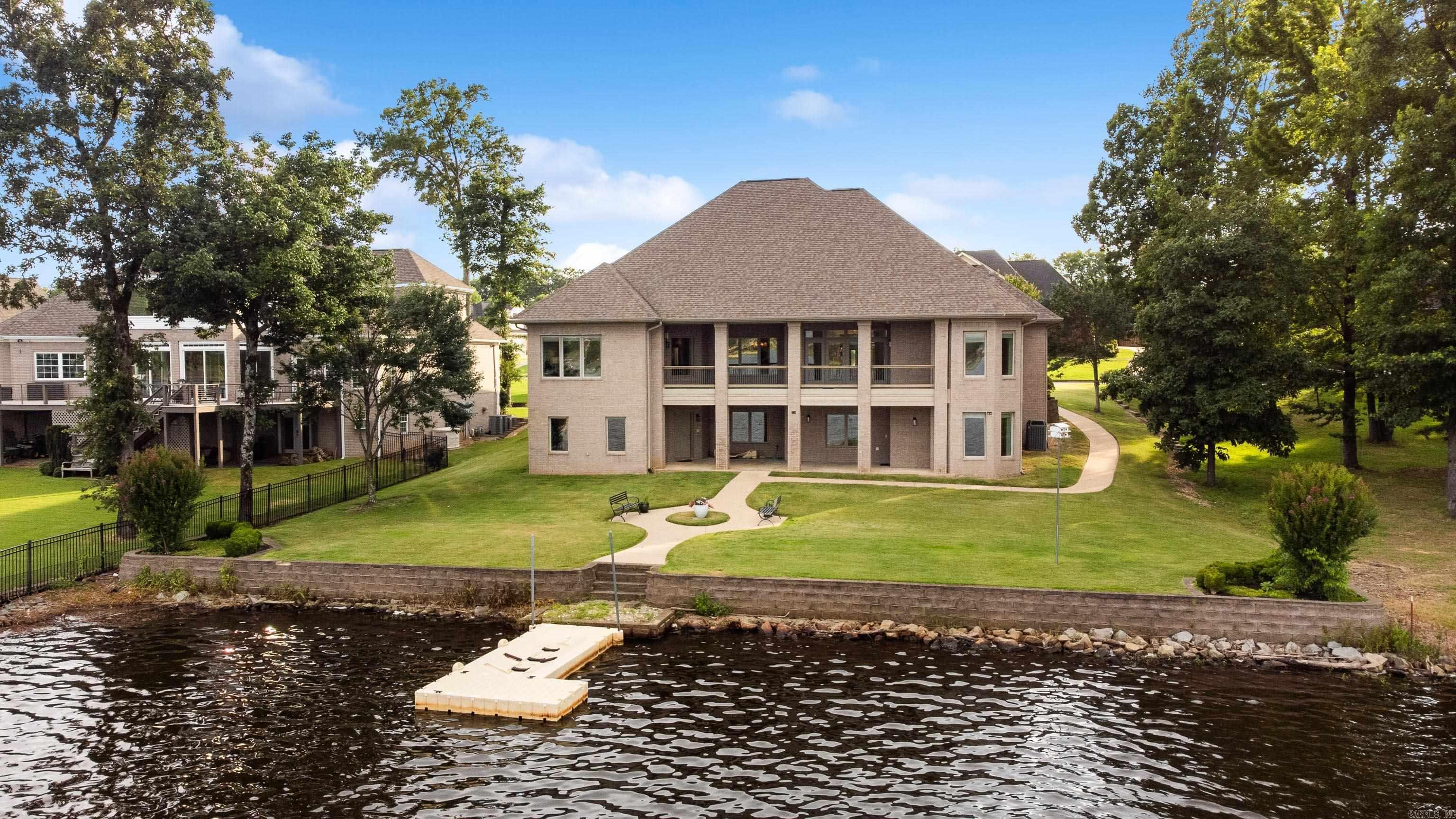 HURRICANE LAKE EST - Residential