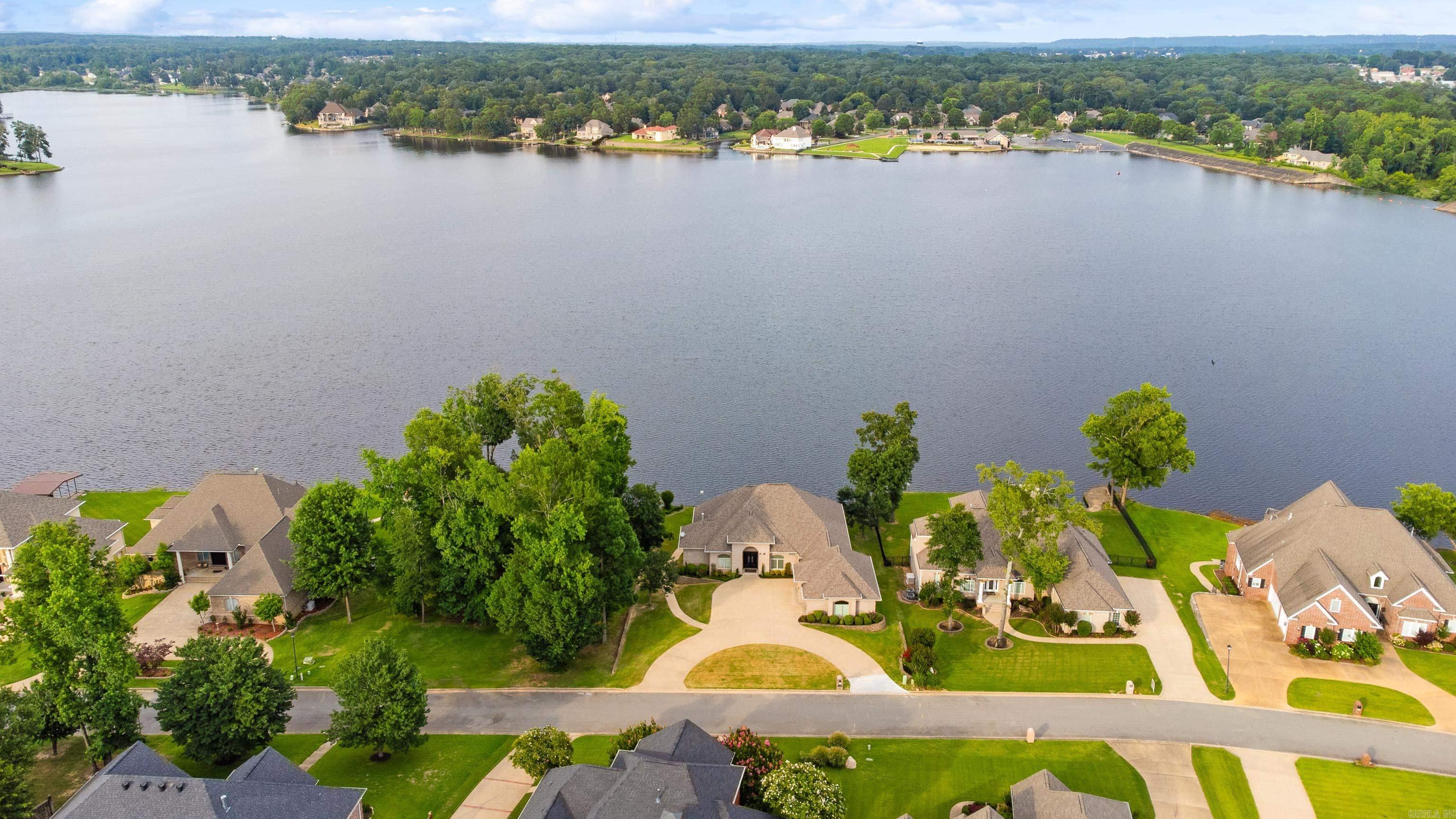 HURRICANE LAKE EST - Residential