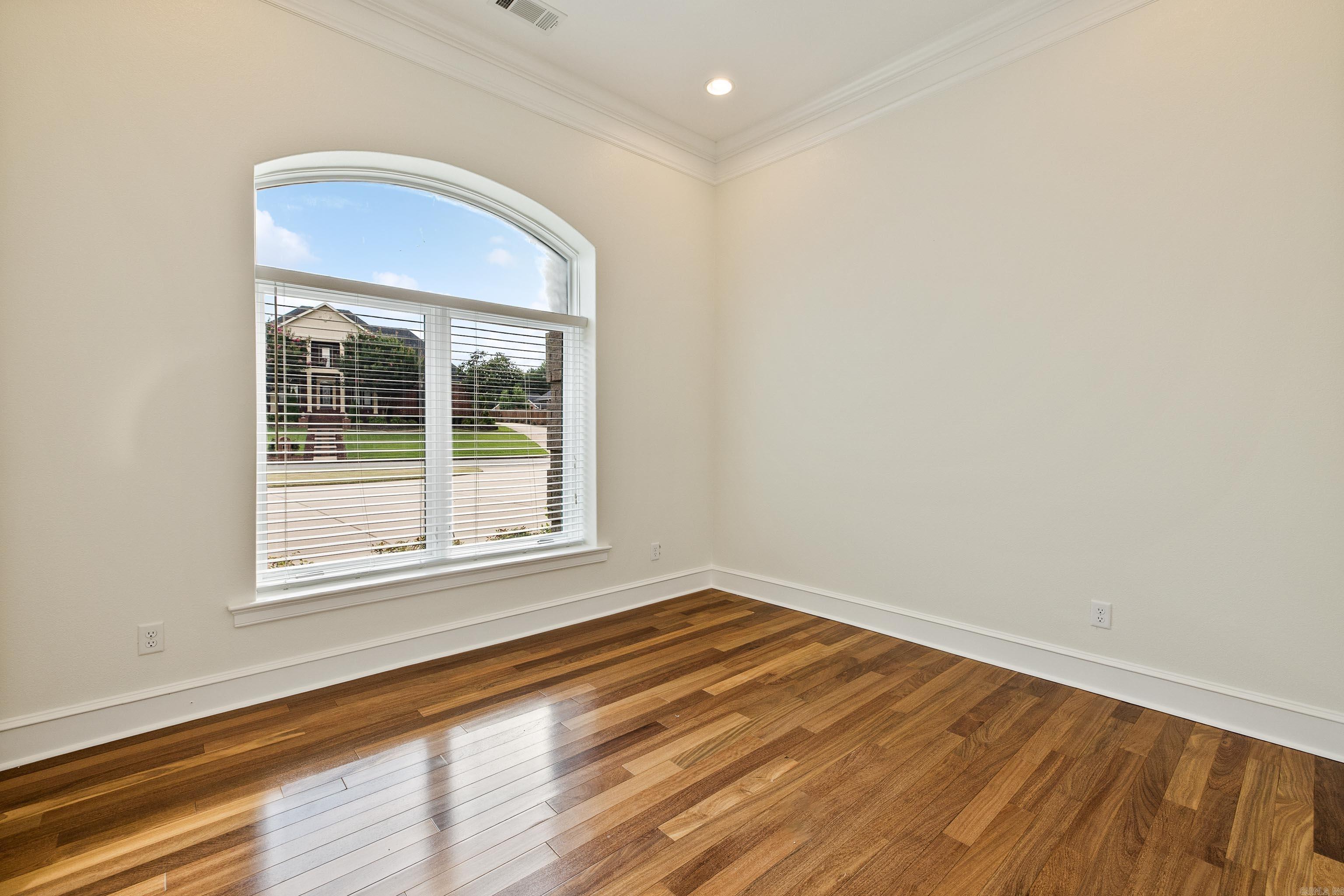 HURRICANE LAKE EST - Residential