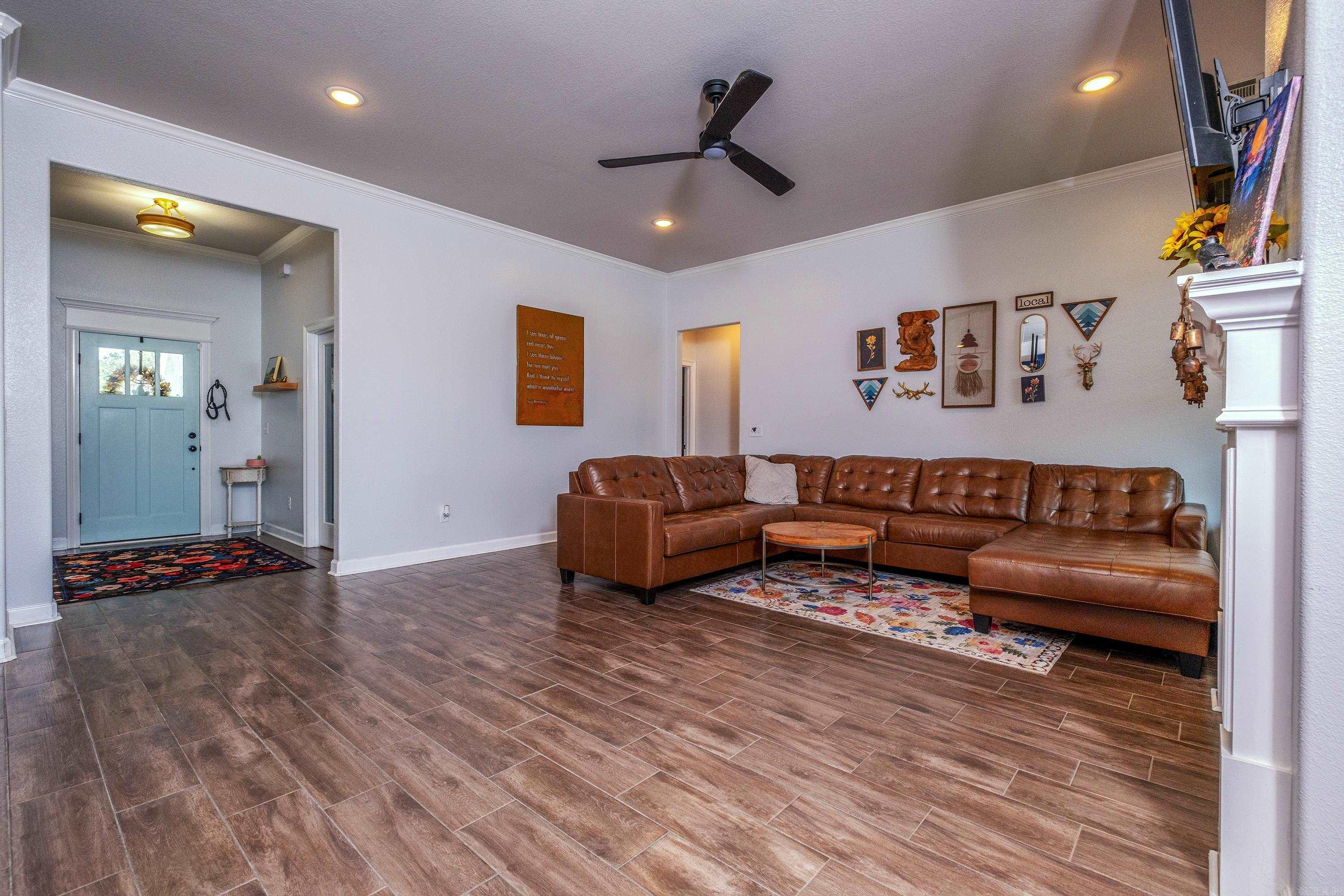 BENT TREE ESTATES - Residential