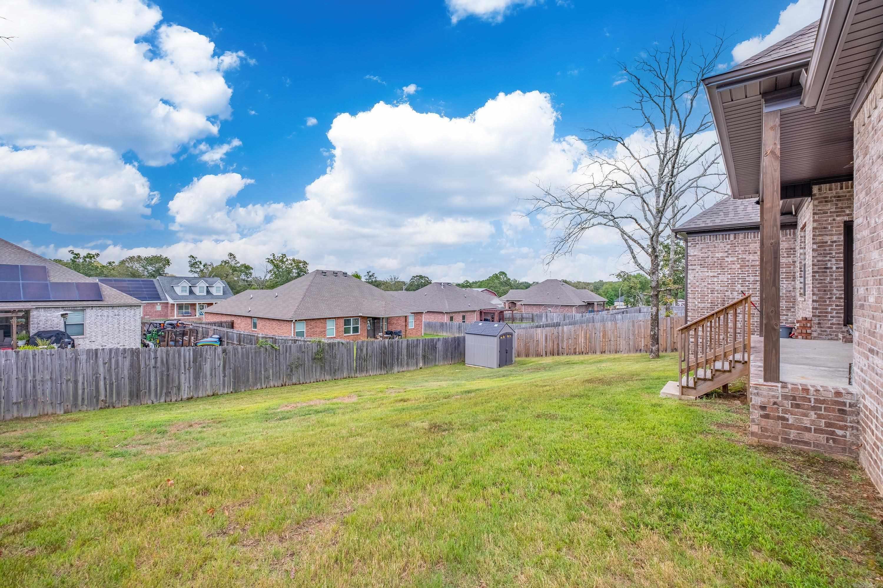 BENT TREE ESTATES - Residential