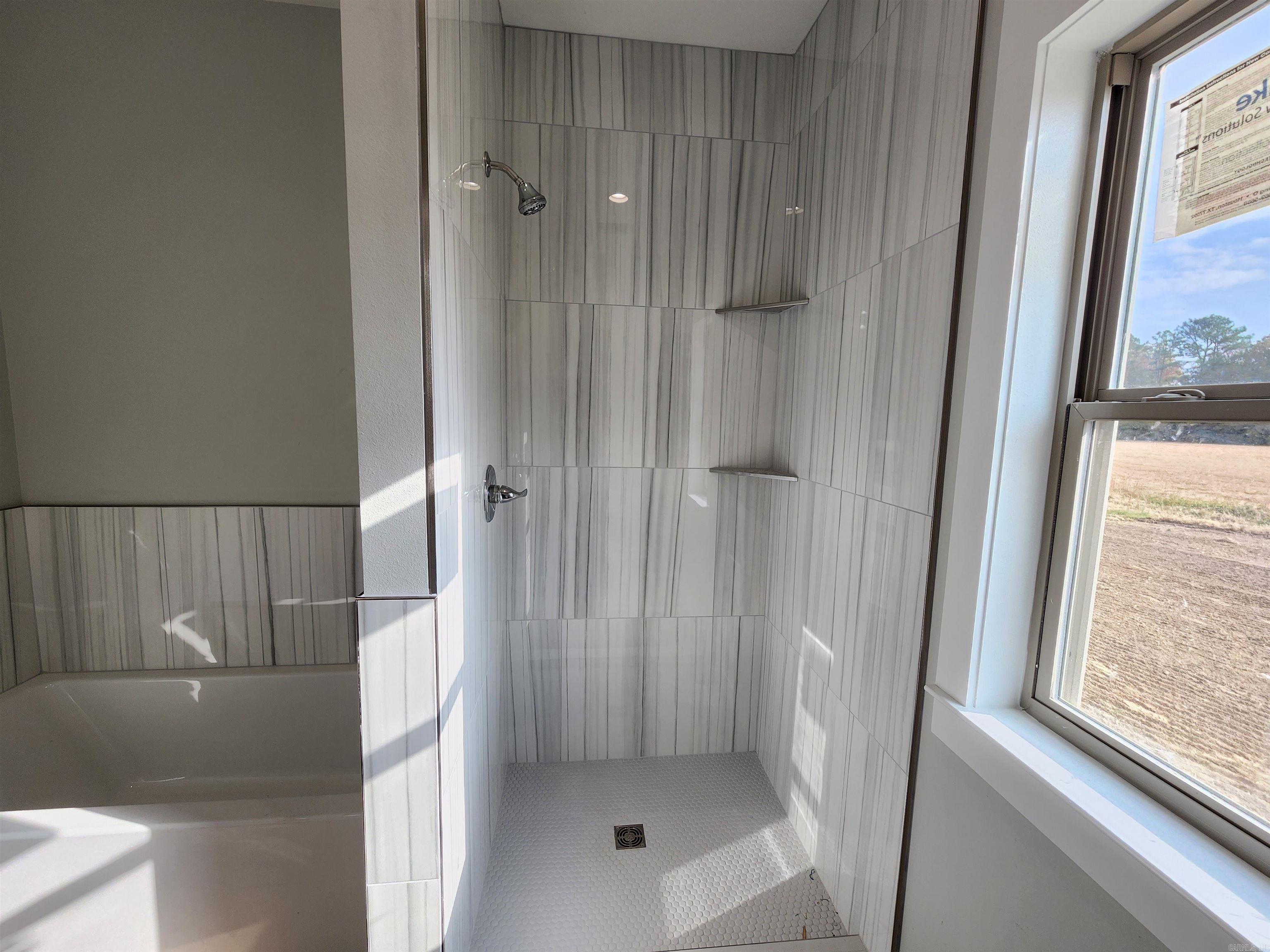 BAKER'S FIELD - Residential