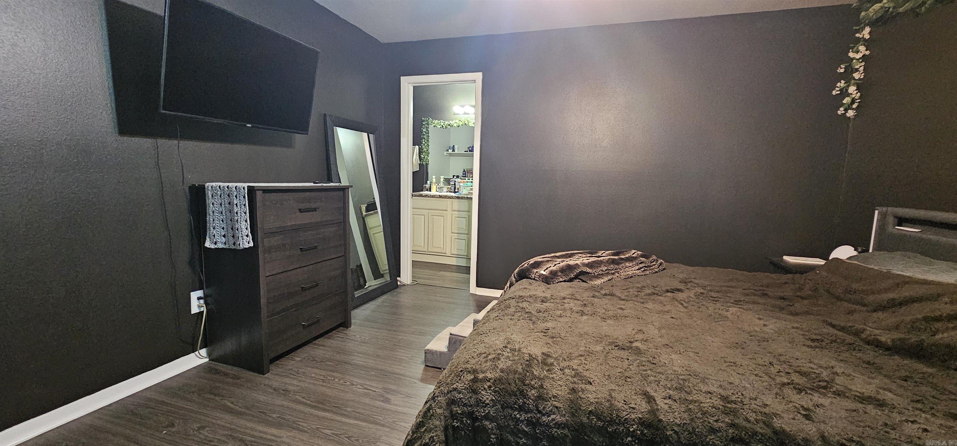 BRIDLEWOOD - Residential