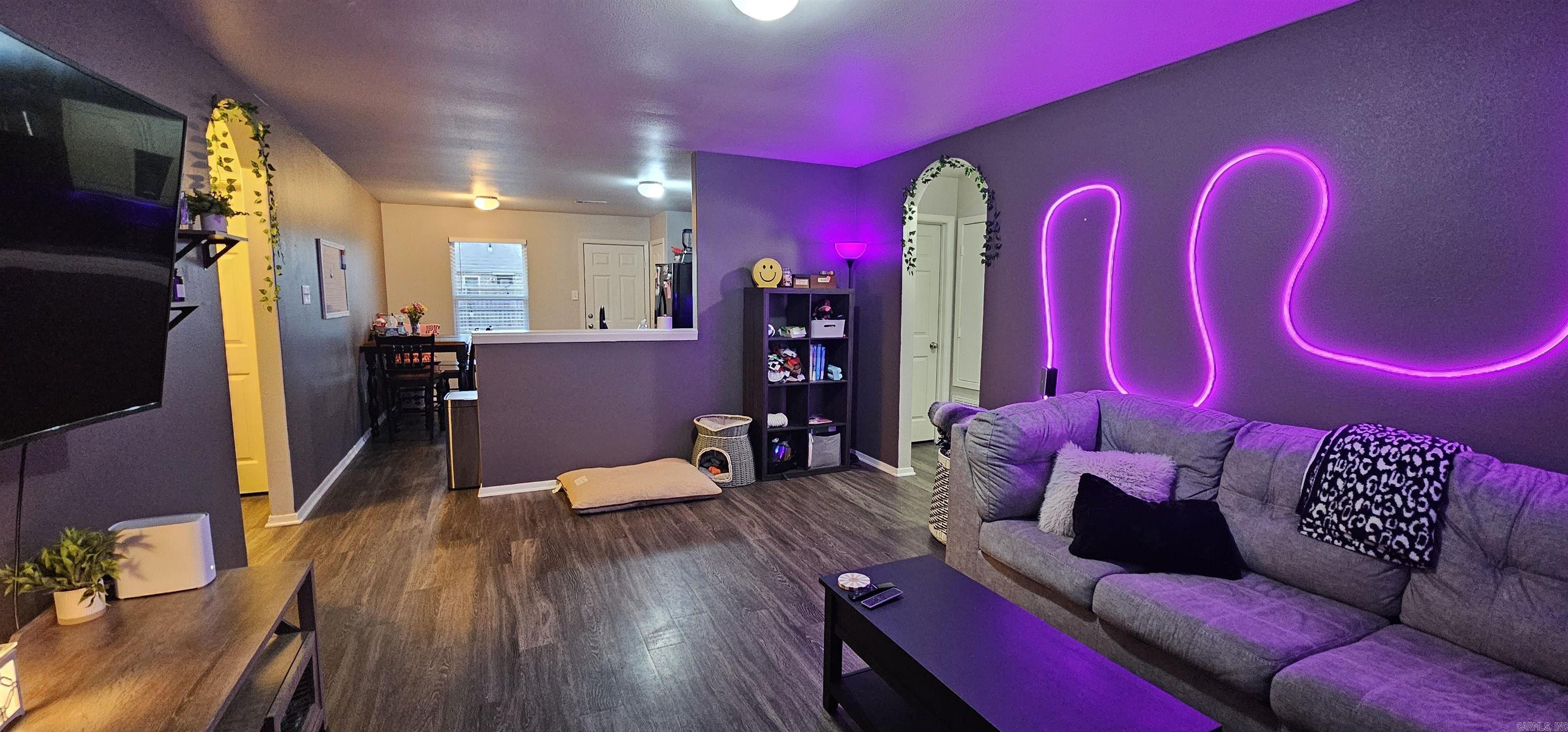 BRIDLEWOOD - Residential