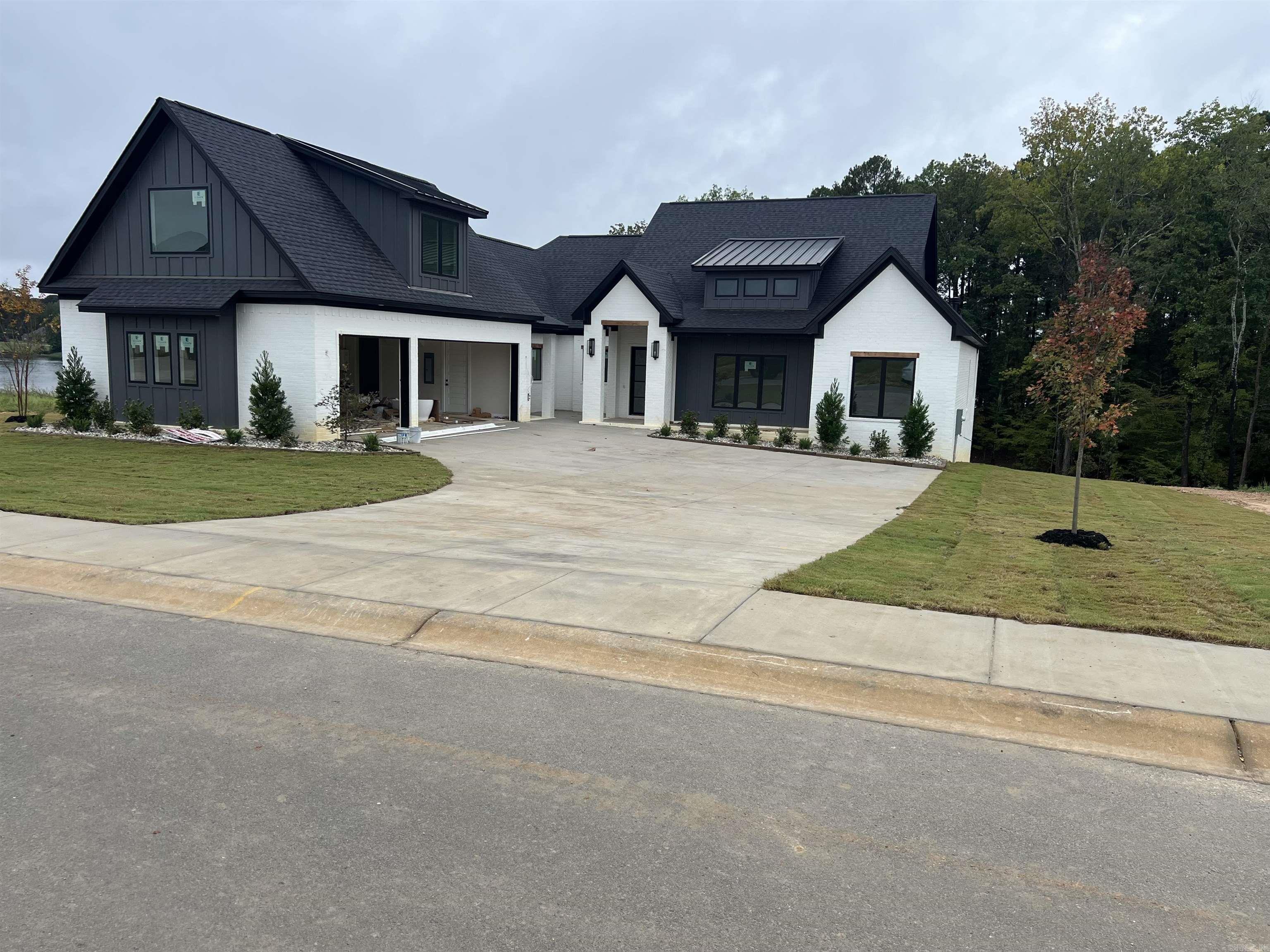 Severn Landing @ Hurricane Lake - Residential