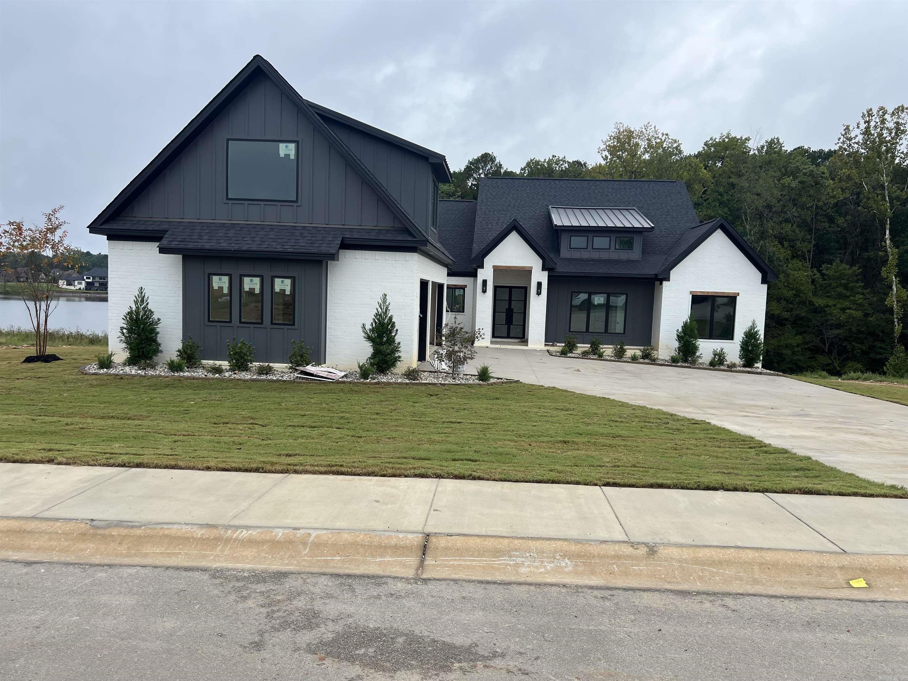 Severn Landing @ Hurricane Lake - Residential