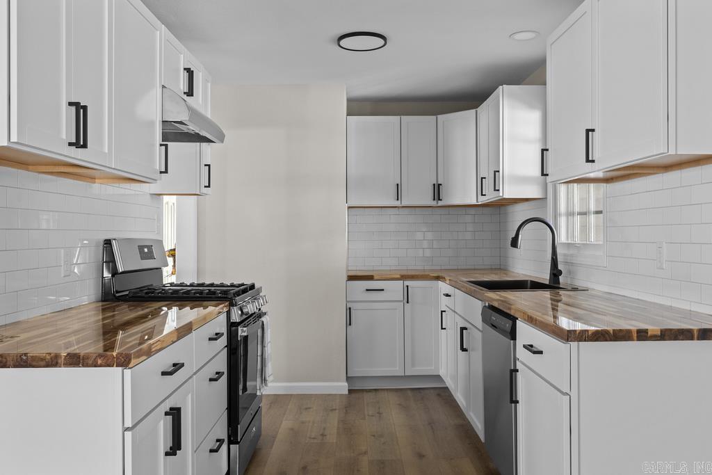 VILLAGE SUBDIVISION - Residential