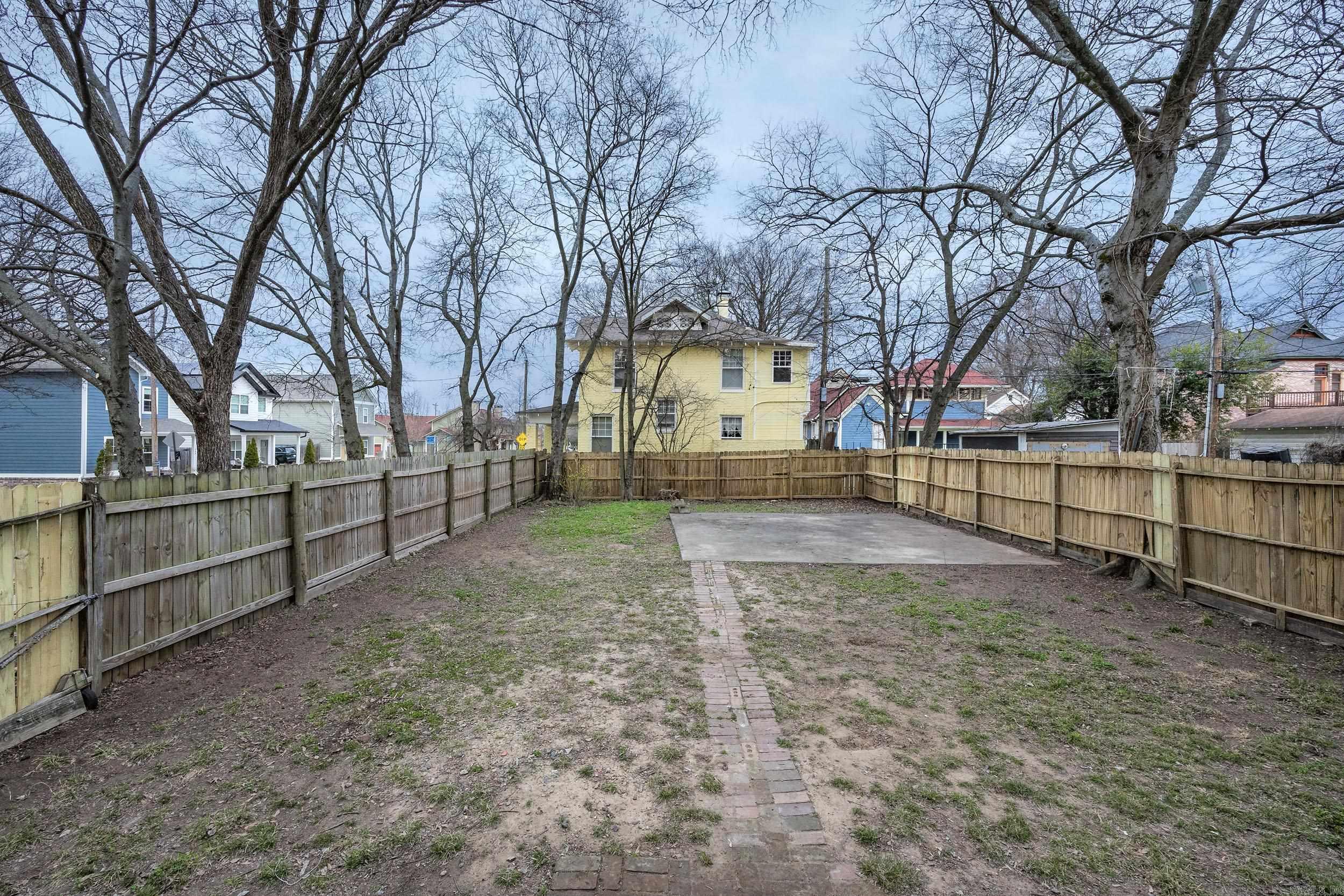 CITY OF LR L1 - Residential