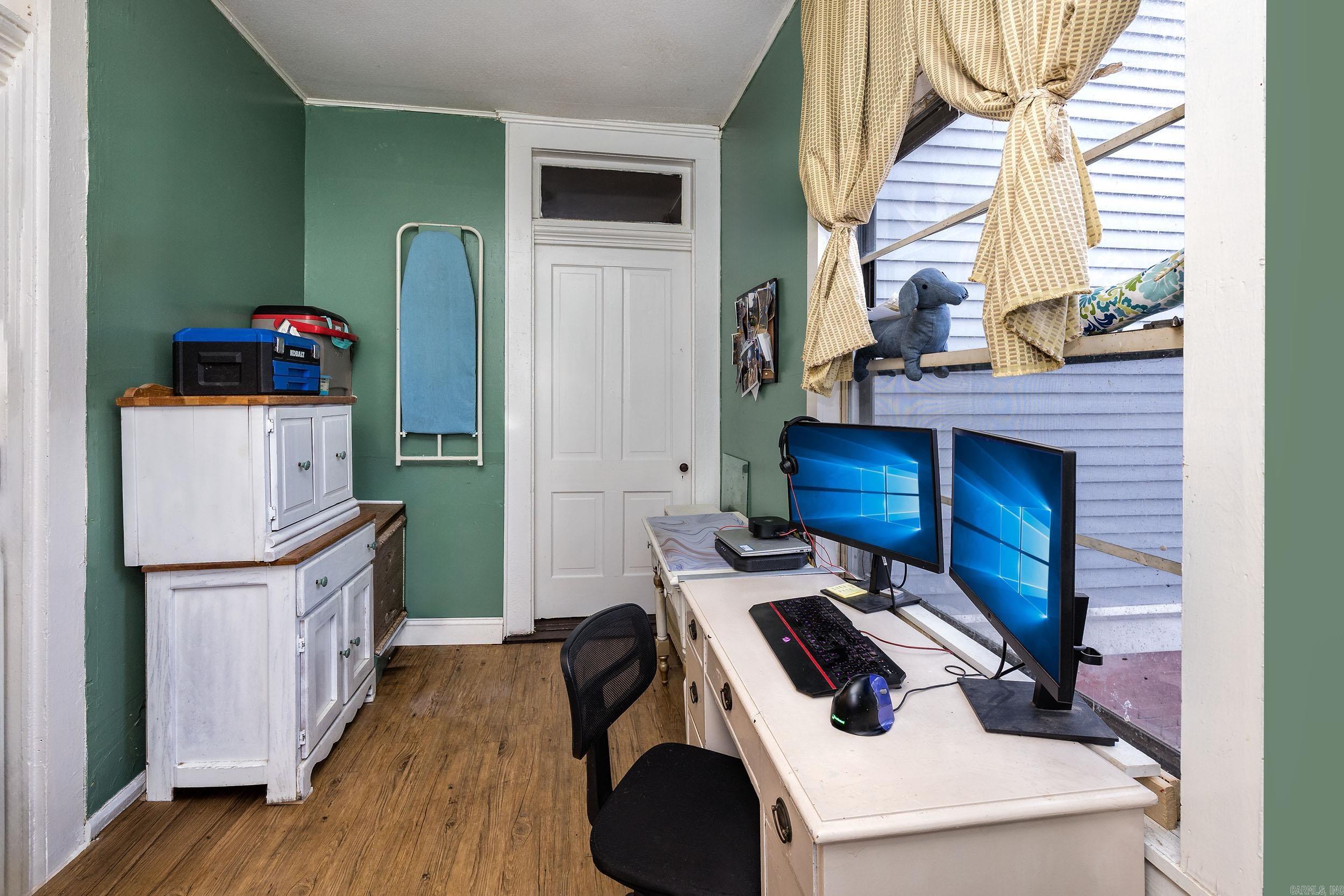 CITY OF LR L1 - Residential