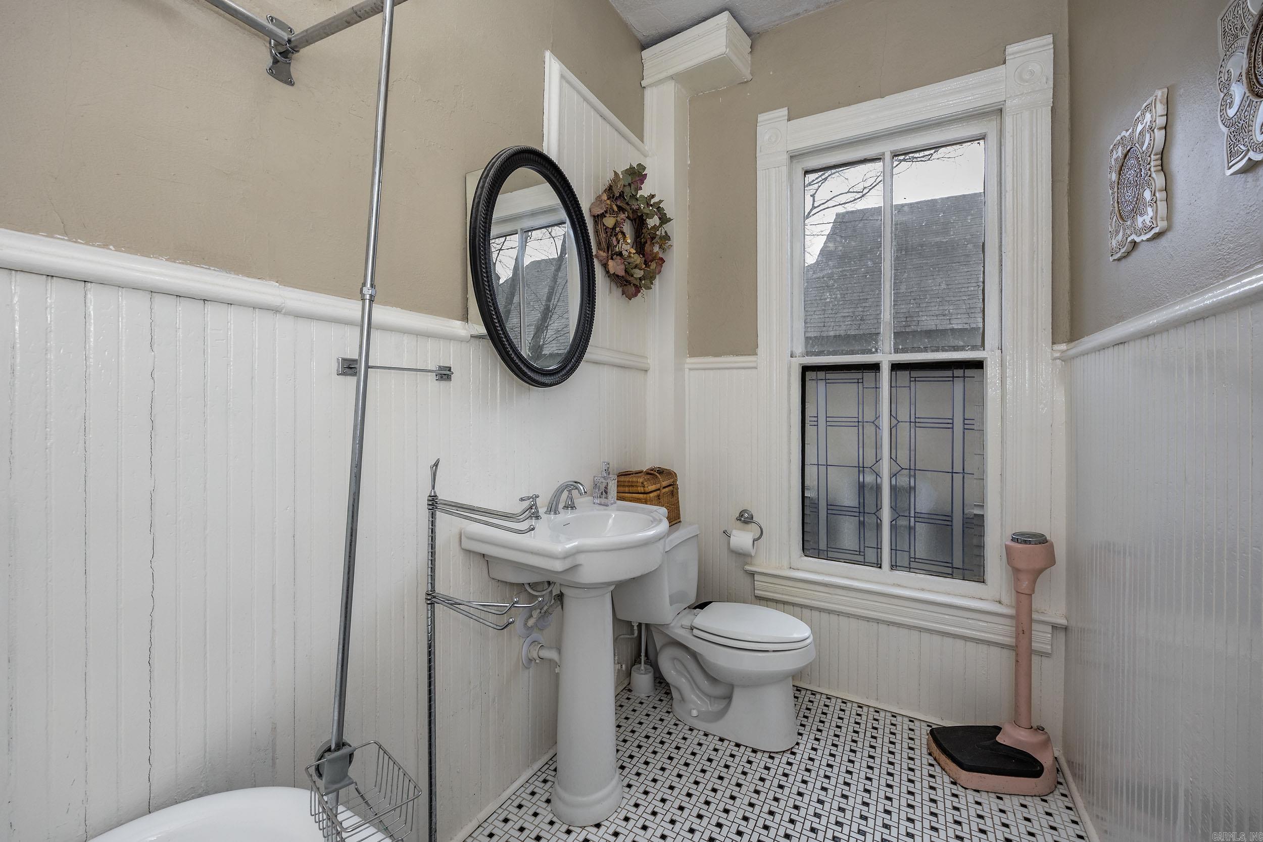 CITY OF LR L1 - Residential