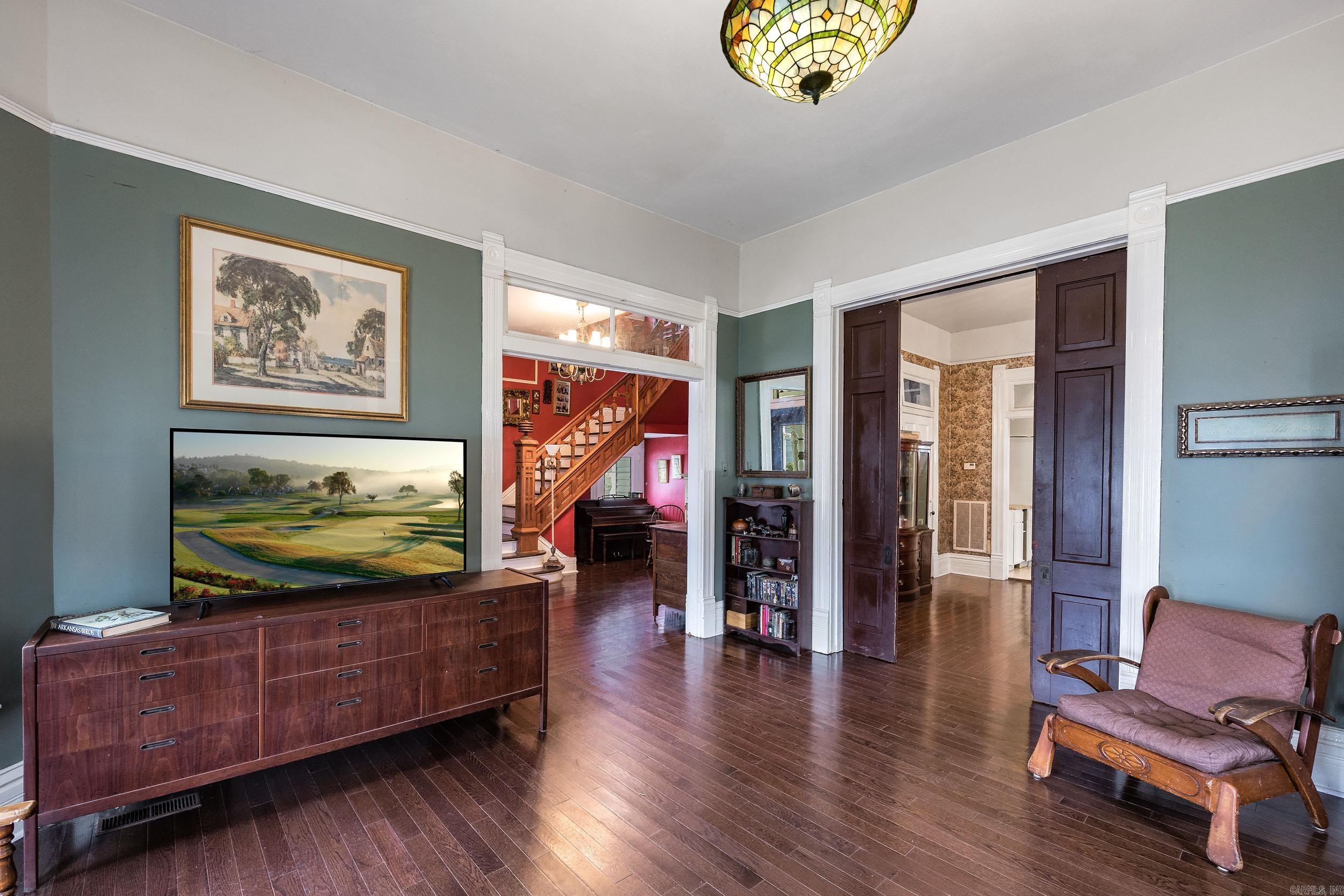 CITY OF LR L1 - Residential