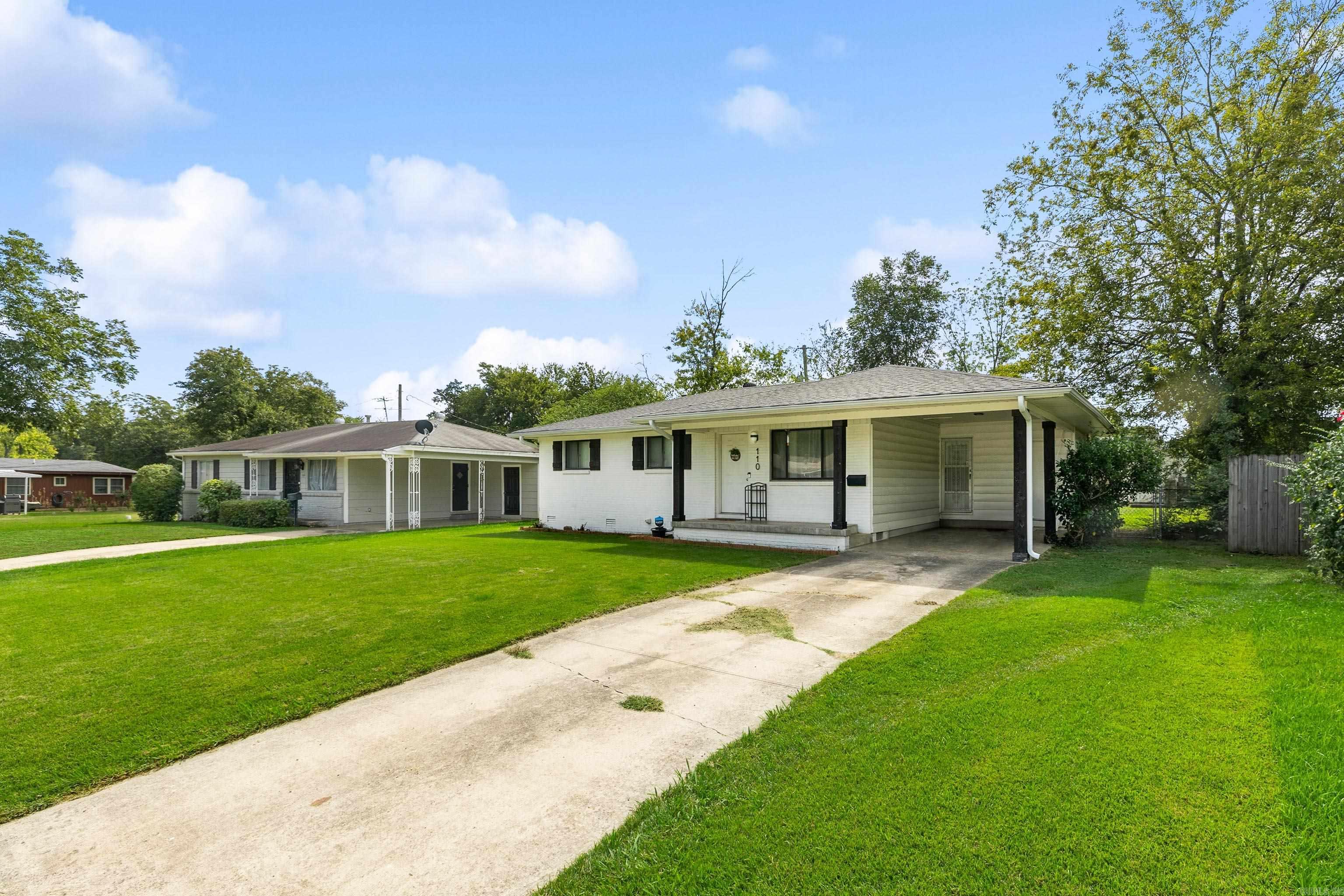 ELLIS ACRES - Residential