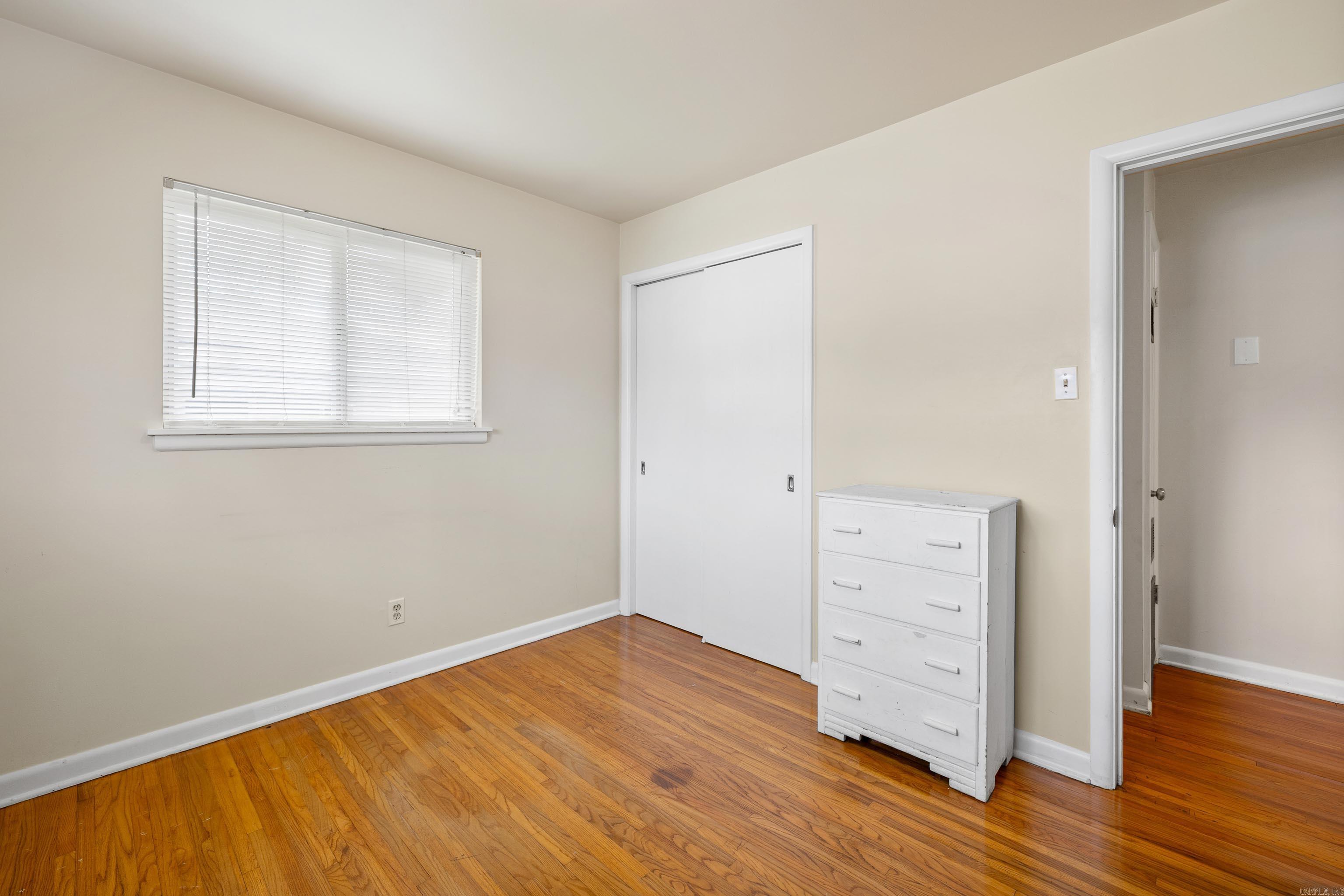 ELLIS ACRES - Residential