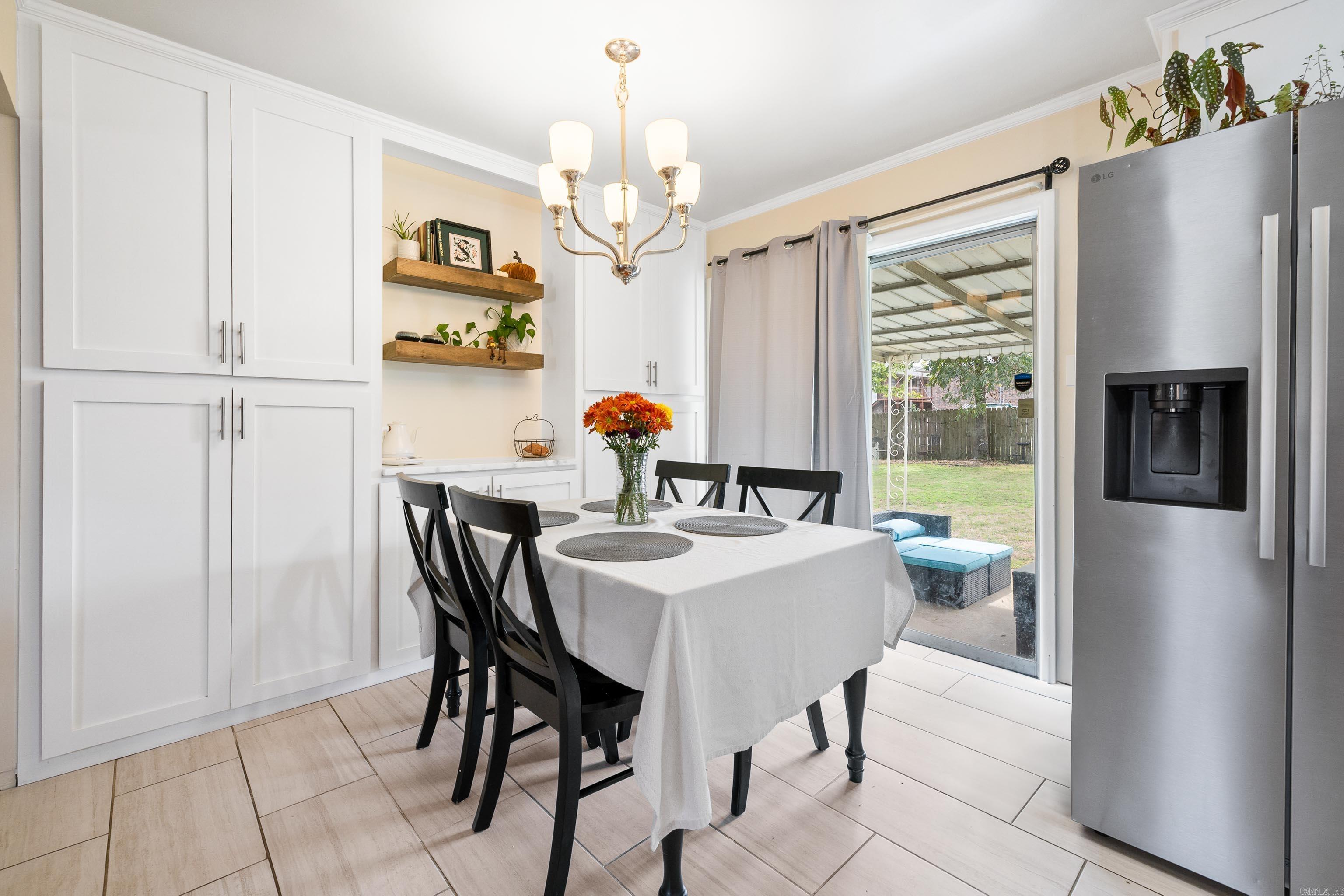 ELLIS ACRES - Residential