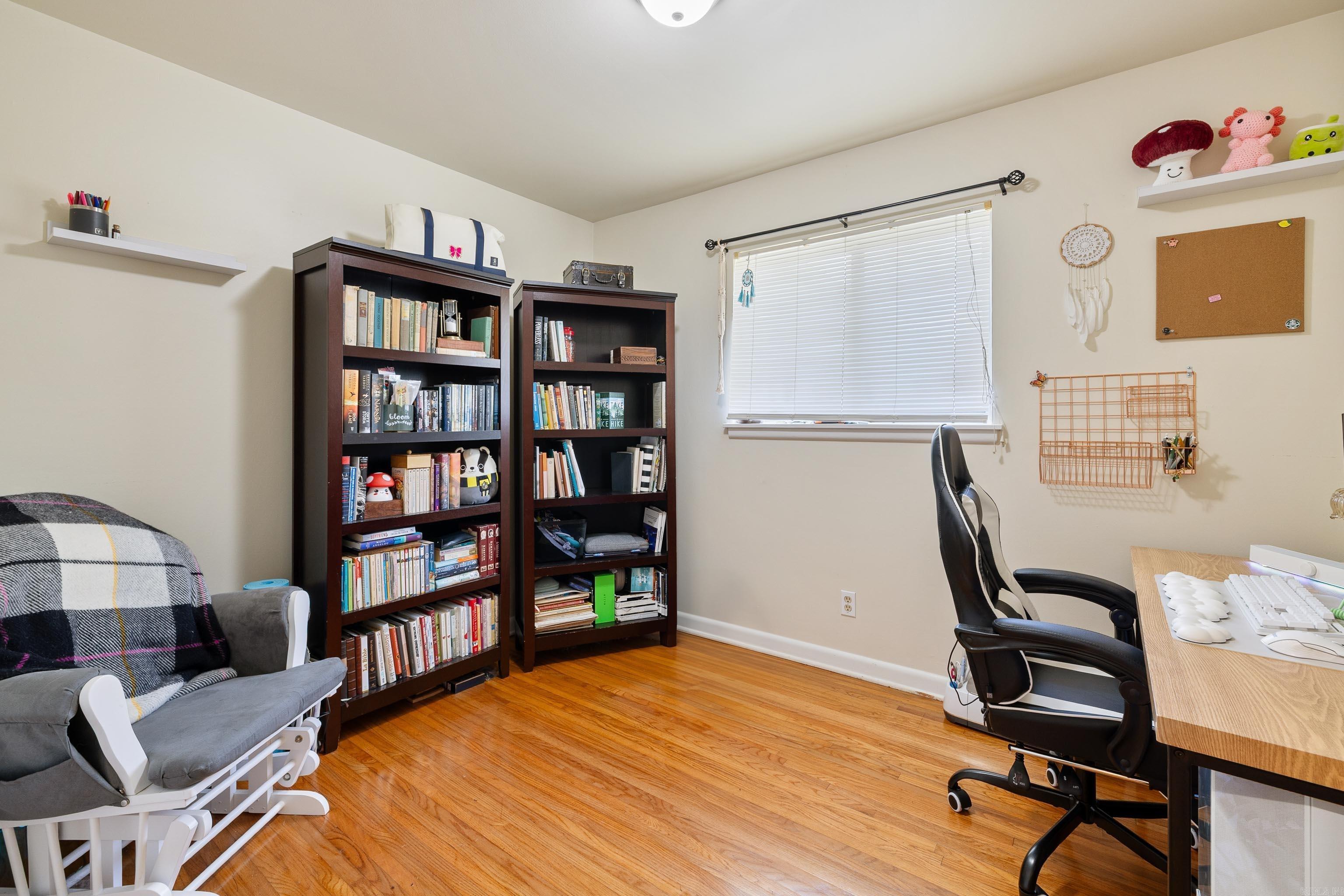 ELLIS ACRES - Residential